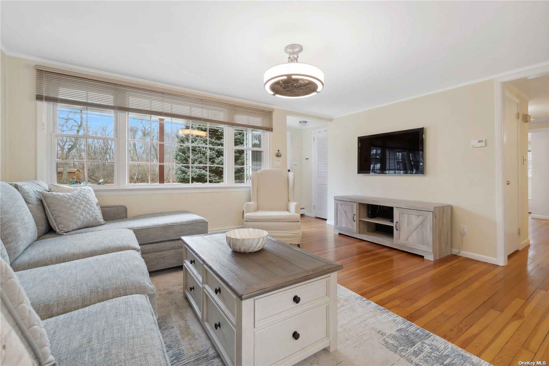 220 Fiddler Lane, Greenport, NY 11944