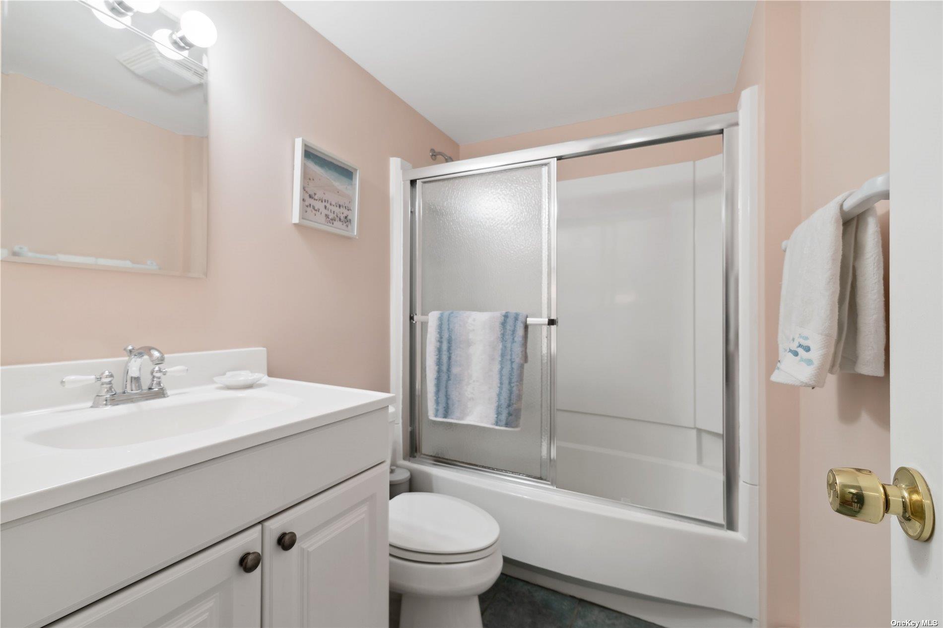 220 Fiddler Lane, Greenport, NY 11944