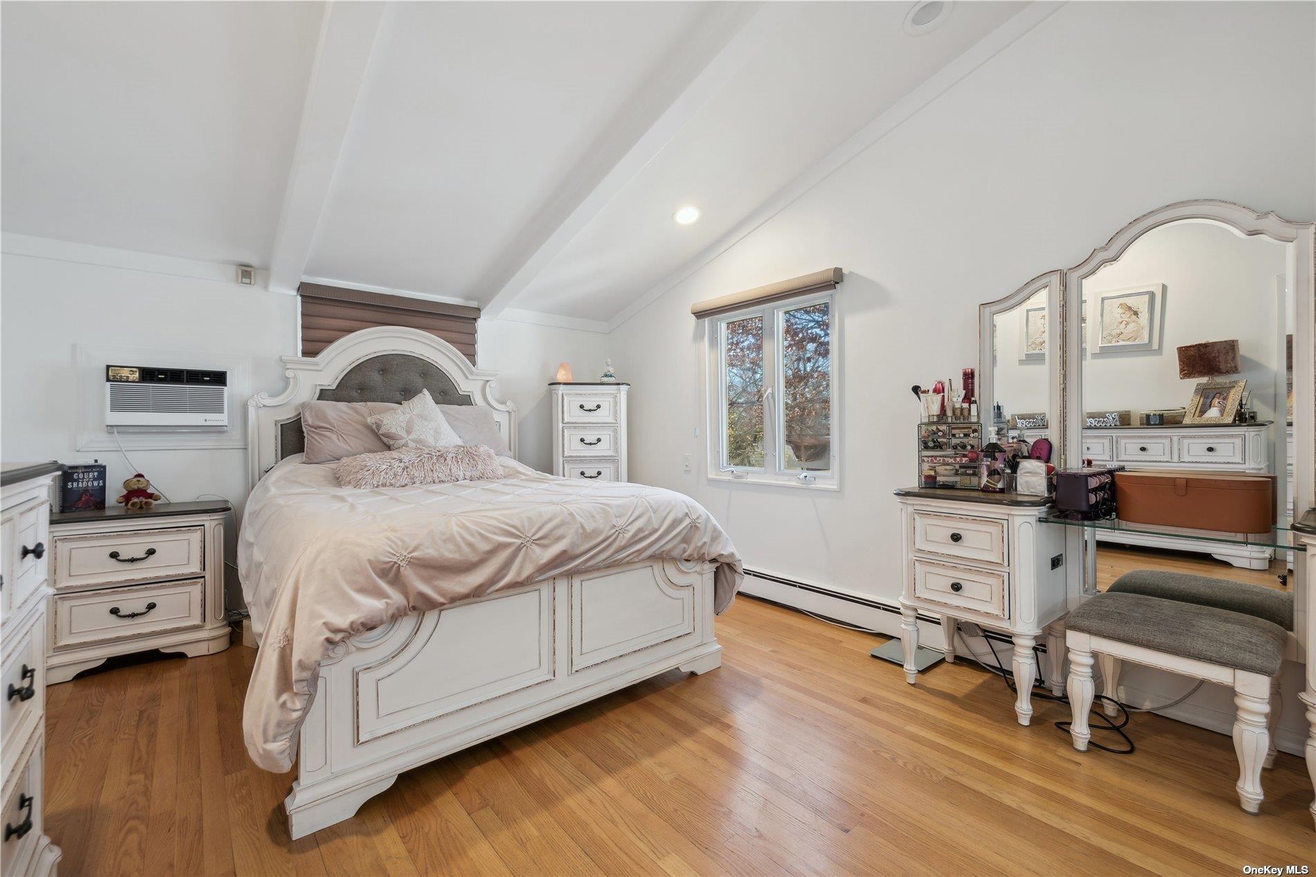 72 Shinbone Lane, Commack, NY 11725