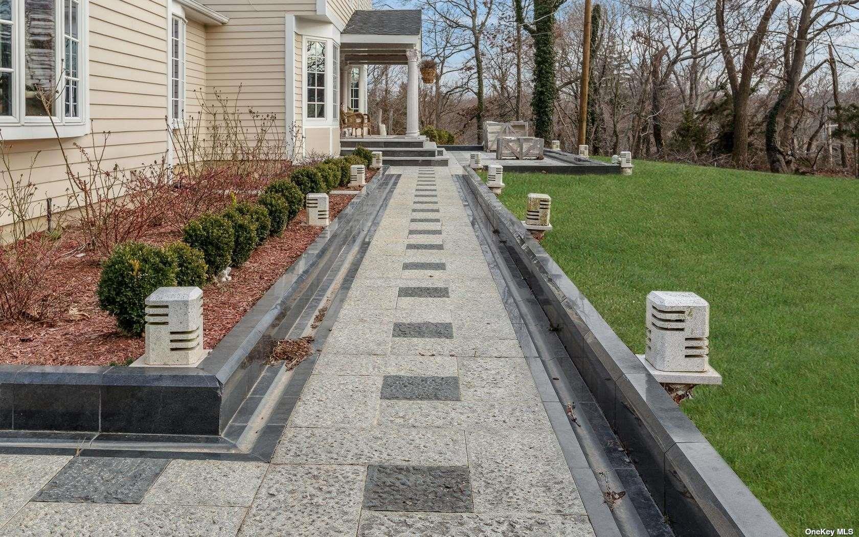 7 Old Field Road, Setauket, NY 11733