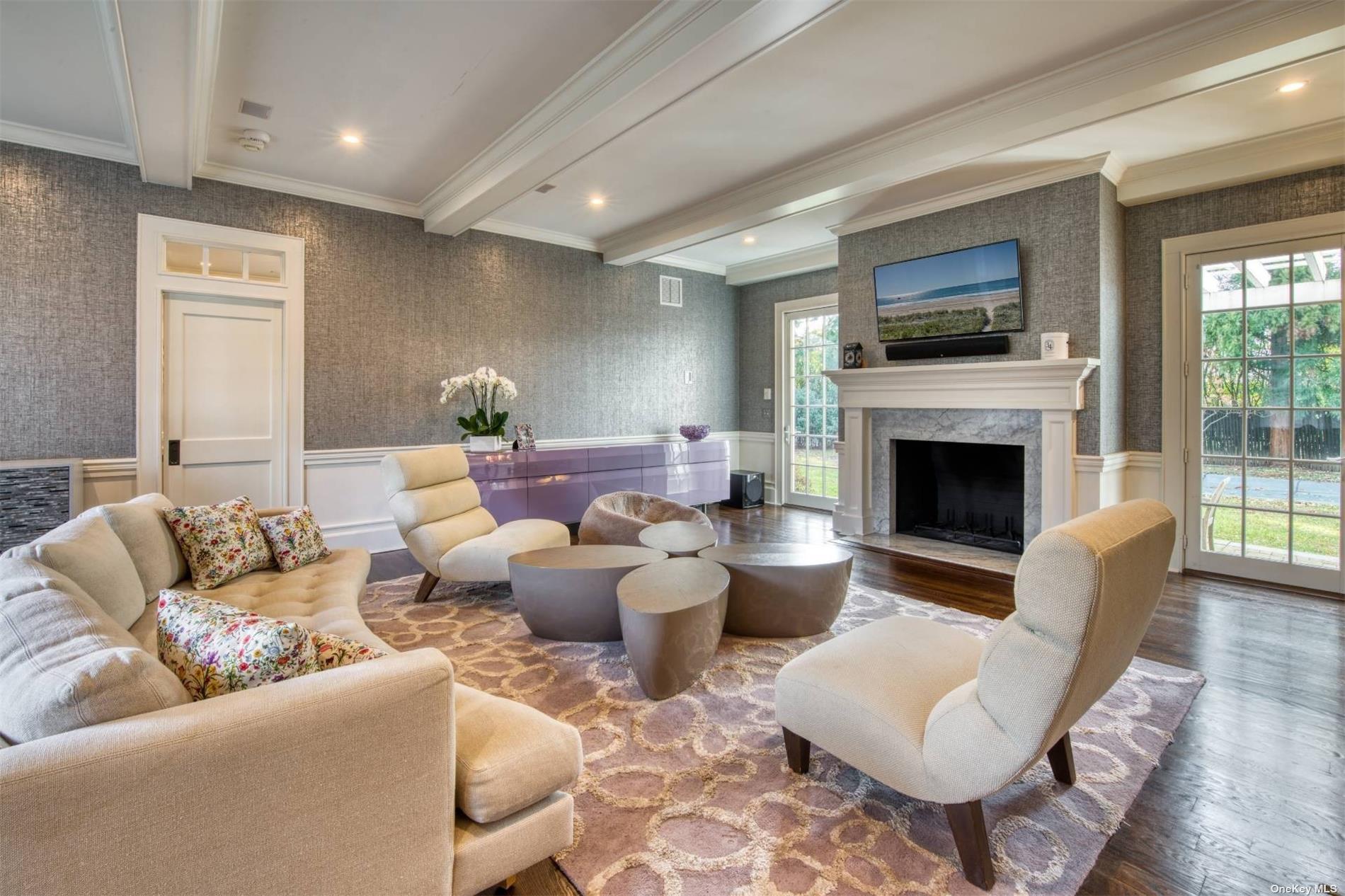 115 Toylsome Lane, Southampton, NY 11968