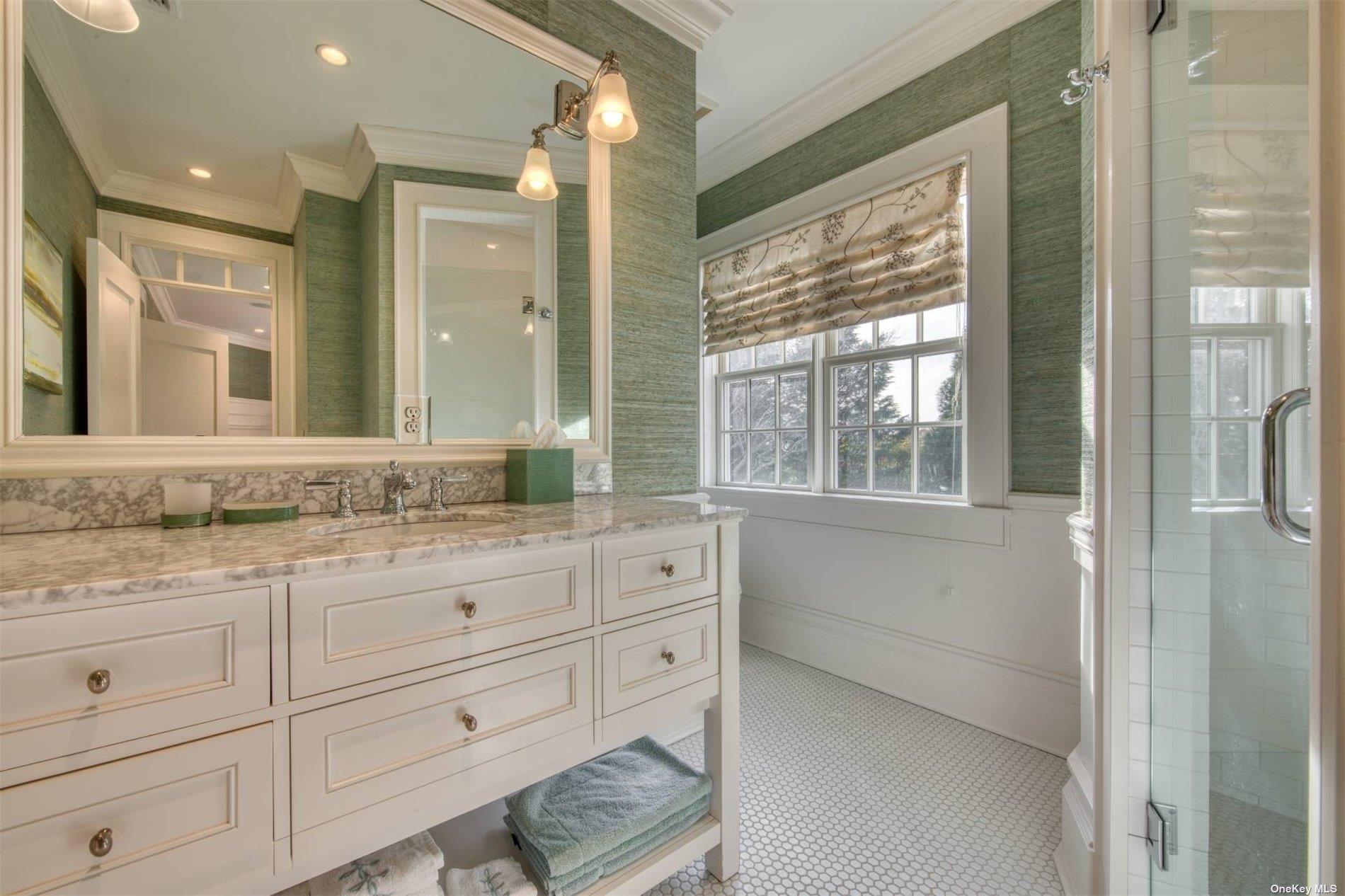 115 Toylsome Lane, Southampton, NY 11968