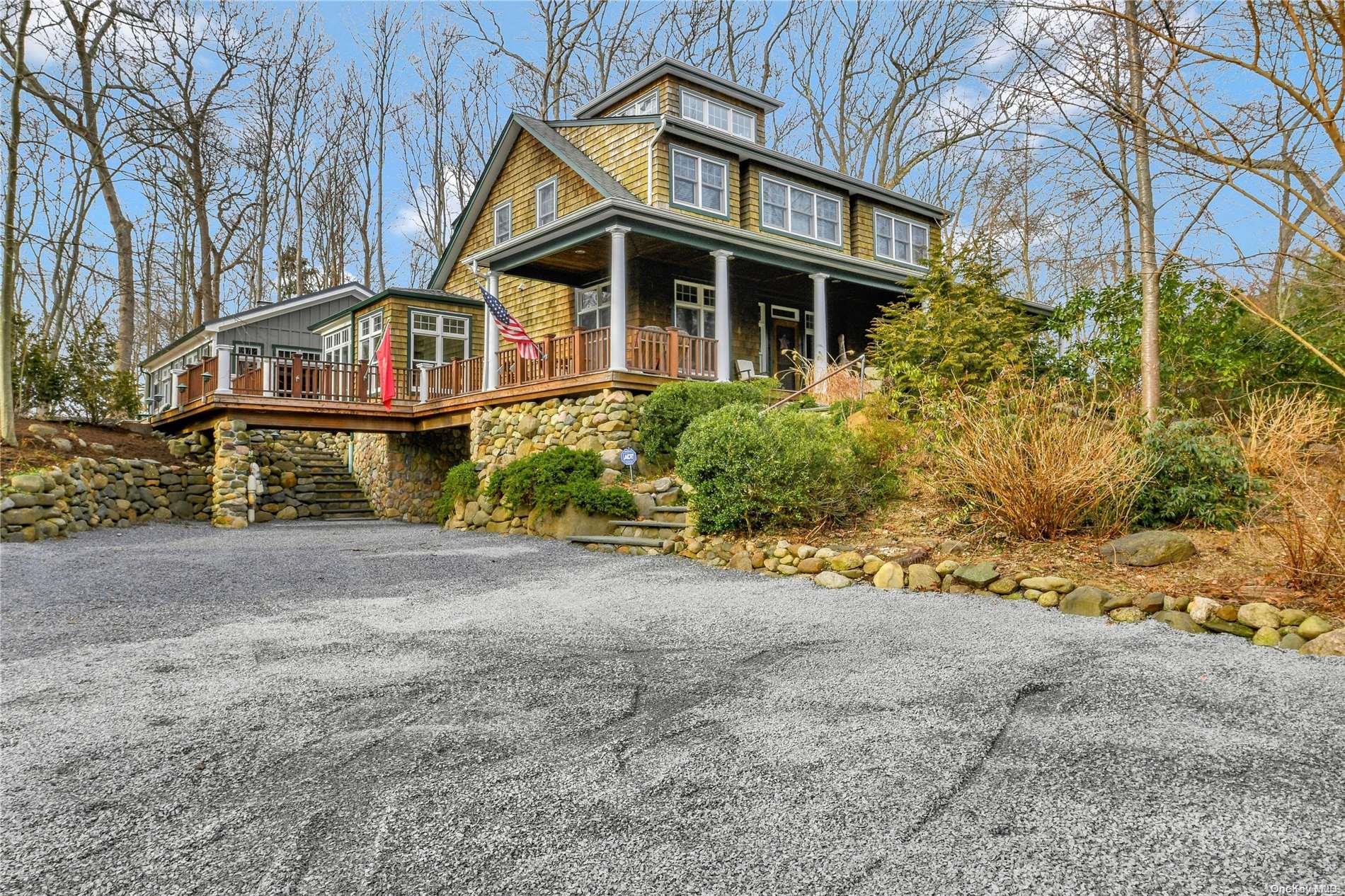 17 Terrace Drive, East Northport, NY 11731