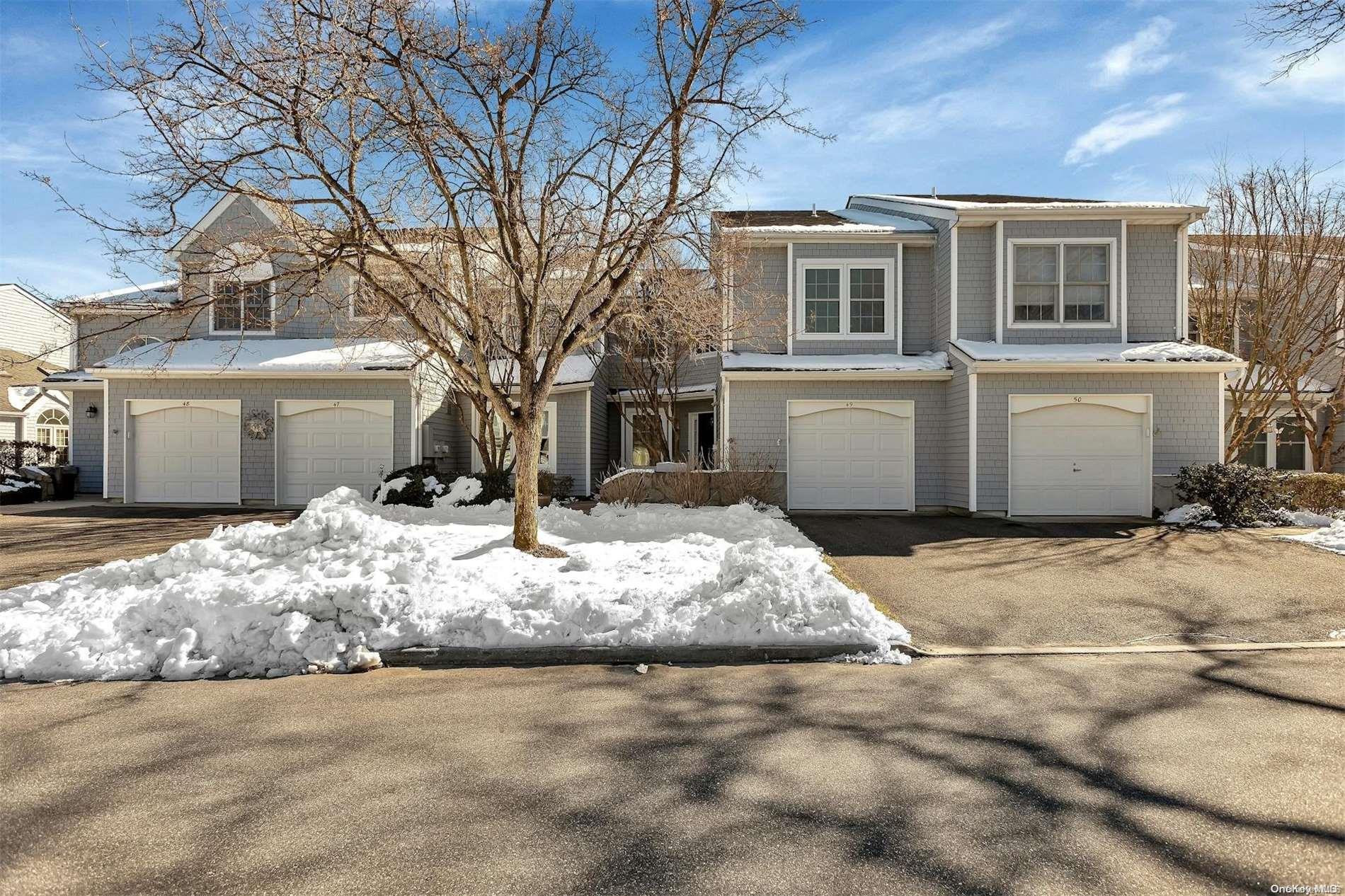 49 Lakebridge Drive # 49, Kings Park, NY 11754