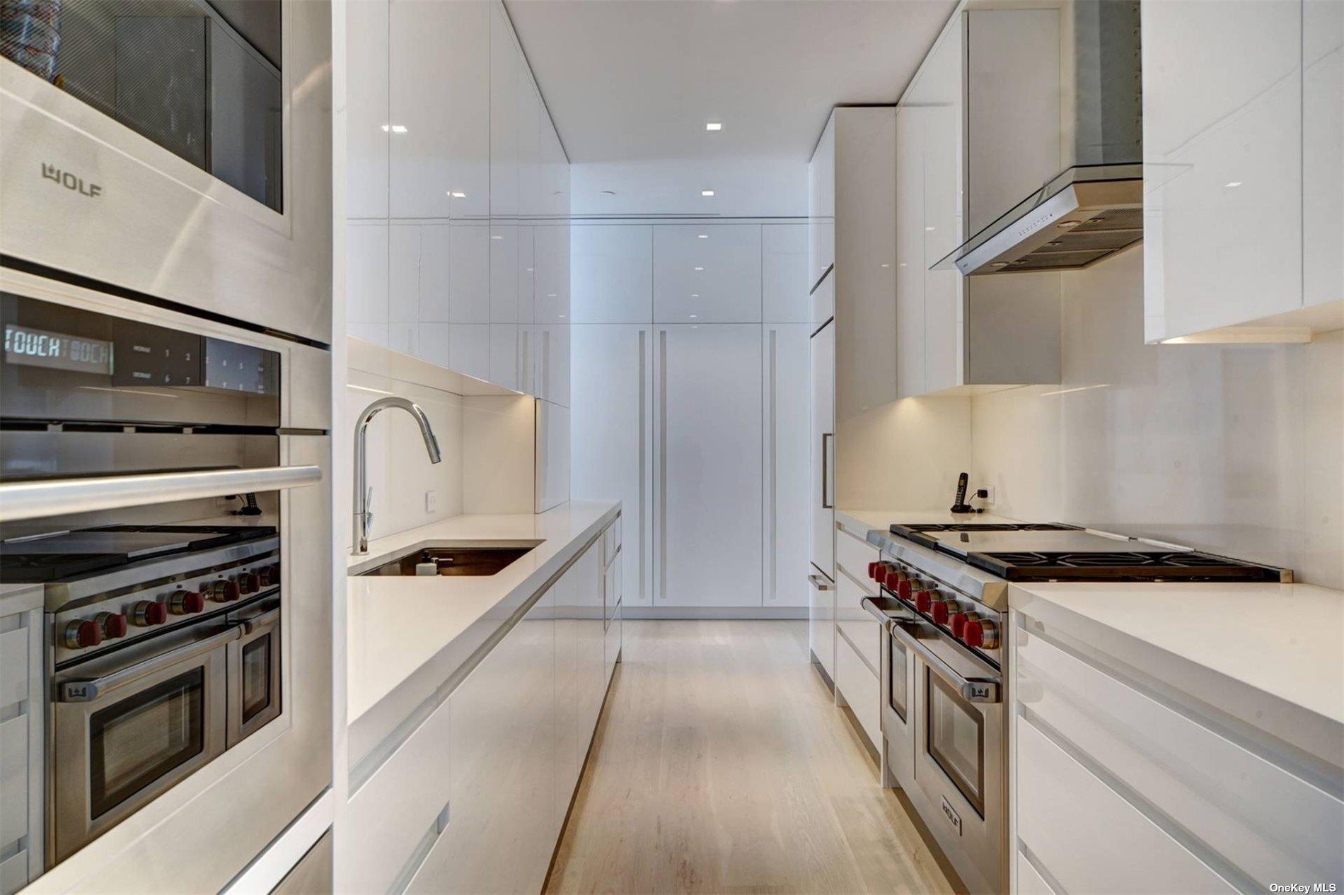 277 Surfside Drive, Bridgehampton, NY 11932