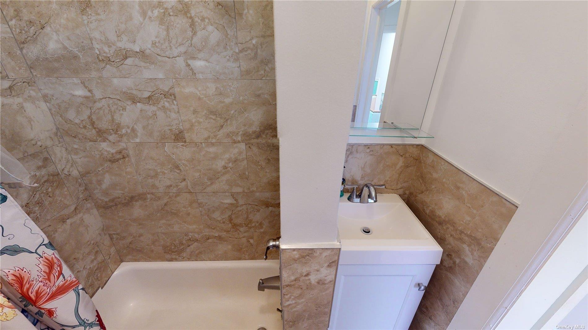 46 Sutton Street, Brooklyn, NY 11222