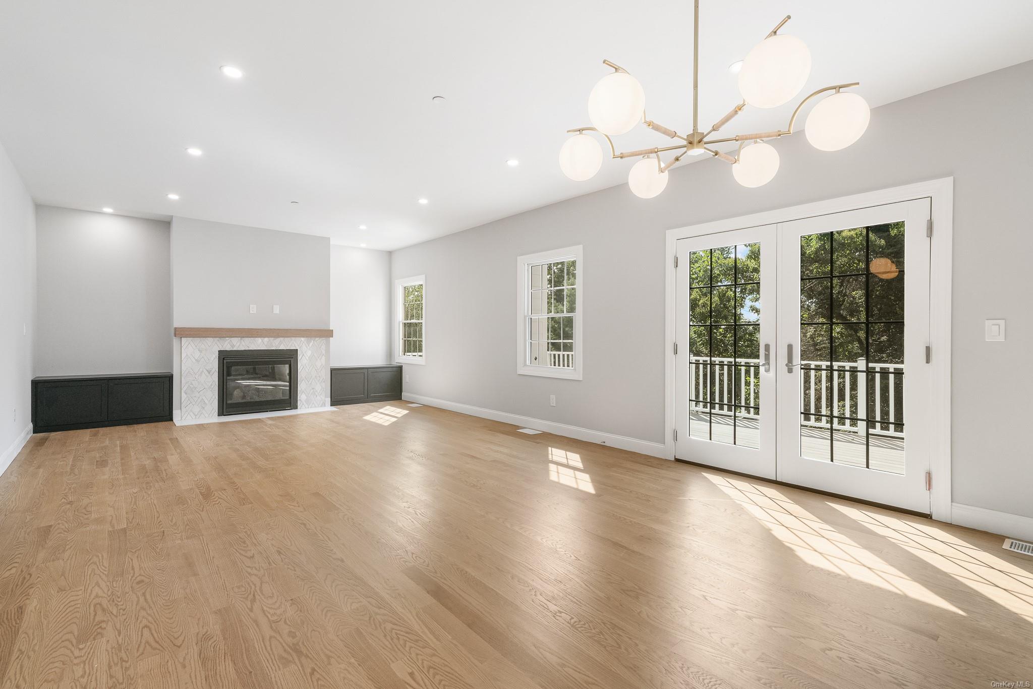 47 Laurel Lane, Locust Valley, NY 11560