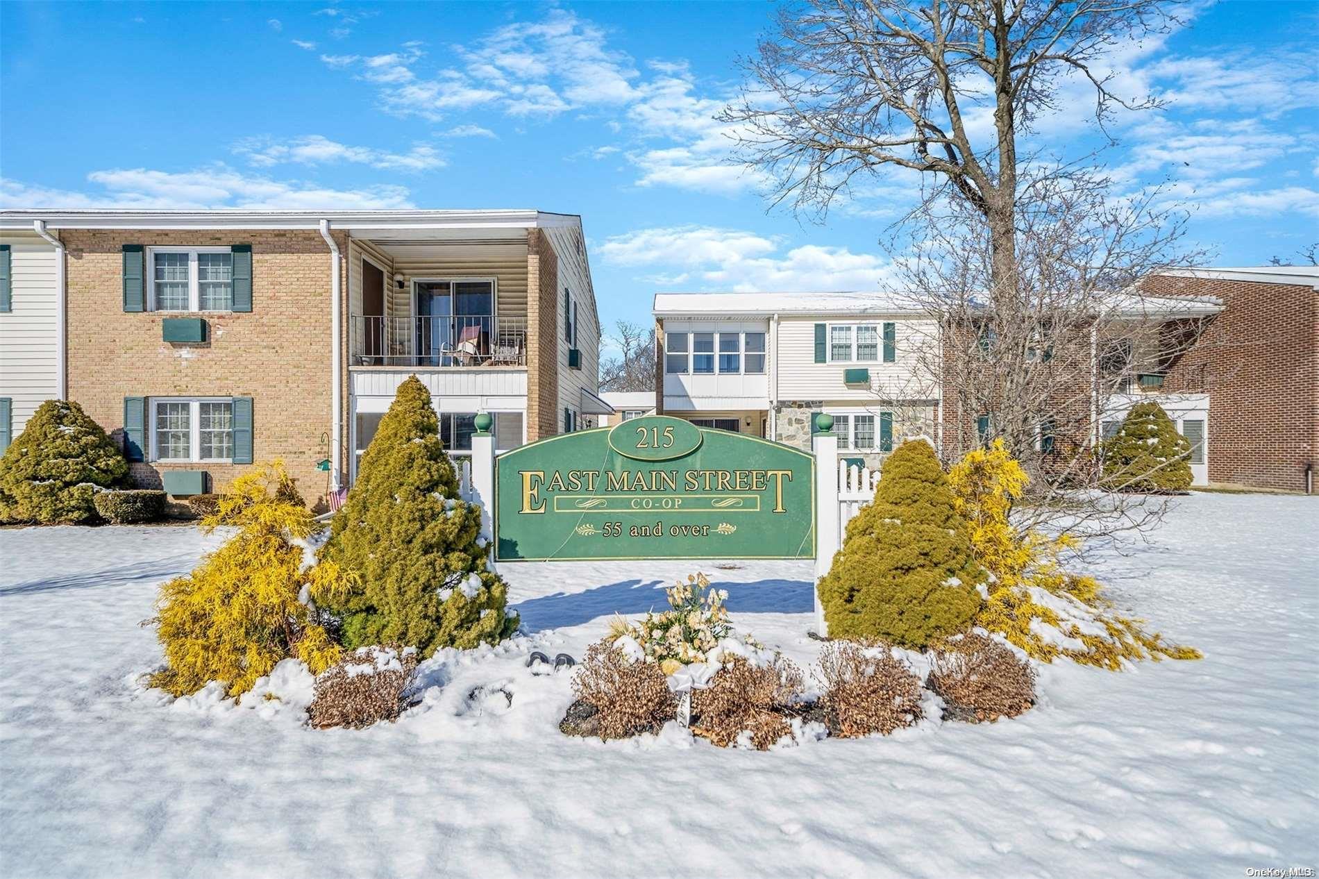 215 E Main Street # 4, East Islip, NY 11730