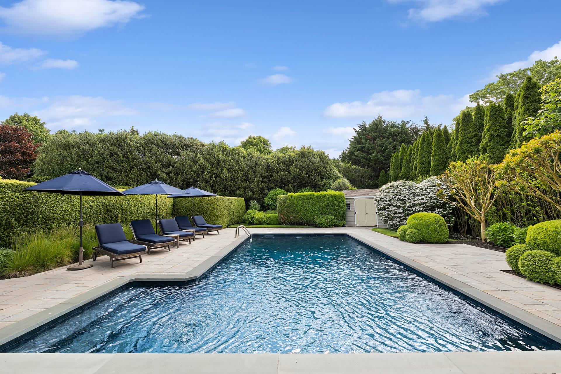 98 Pelham Street, Southampton, NY 11968