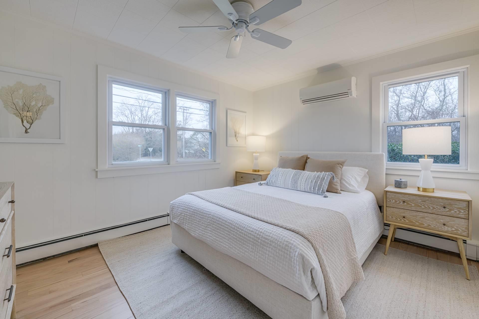 98 Pelham Street, Southampton, NY 11968