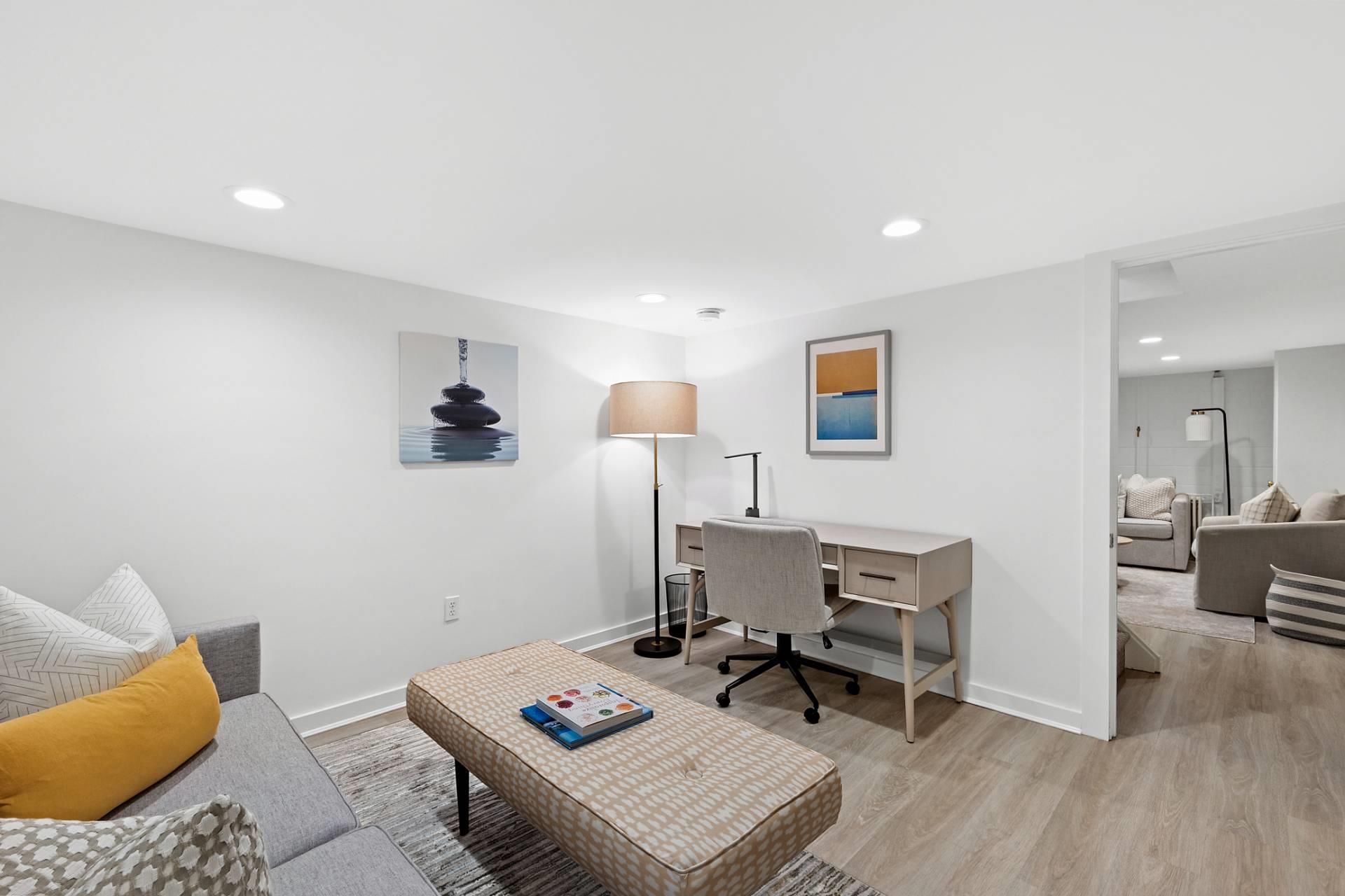 98 Pelham Street, Southampton, NY 11968