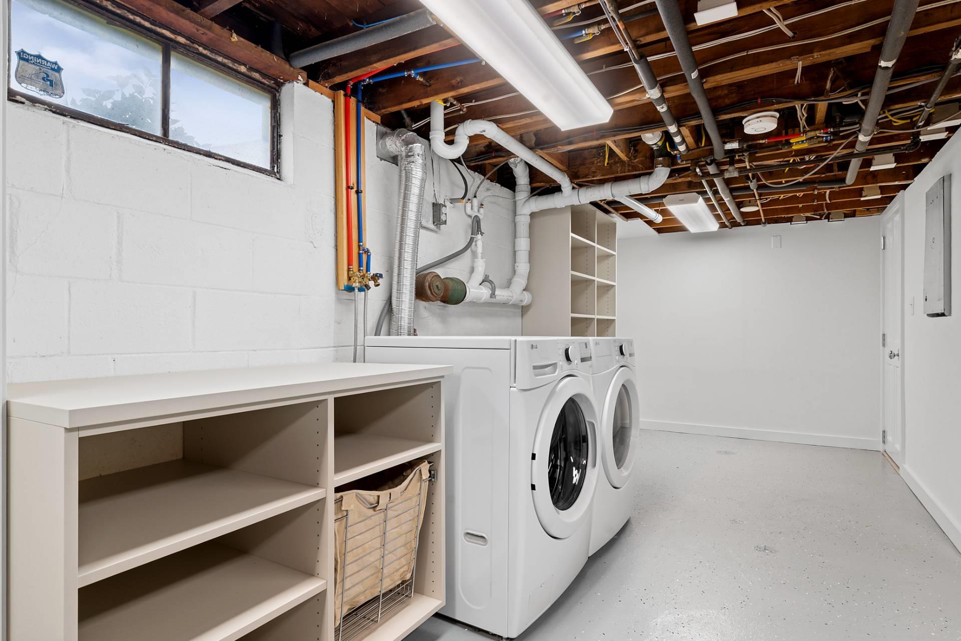 98 Pelham Street, Southampton, NY 11968