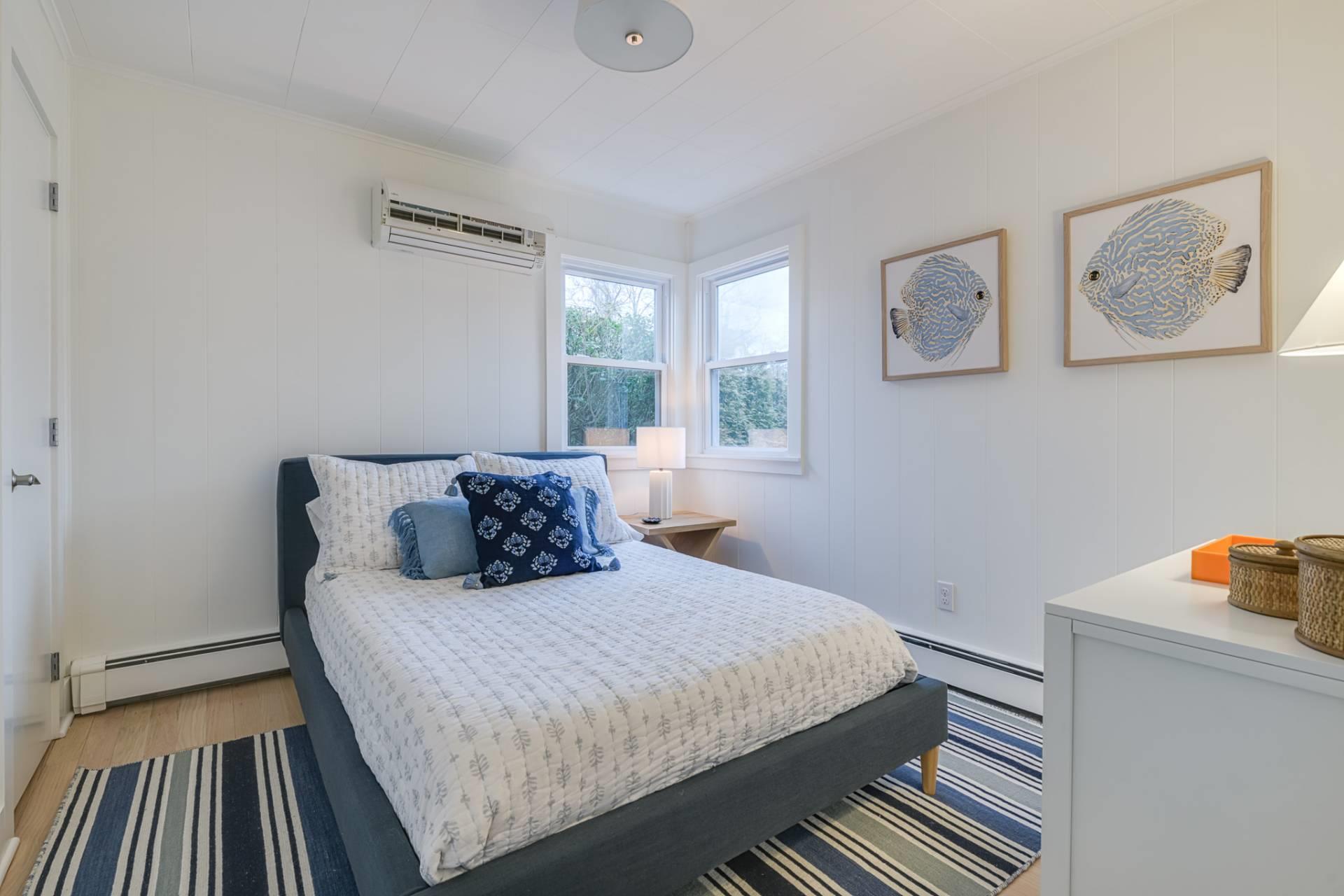 98 Pelham Street, Southampton, NY 11968