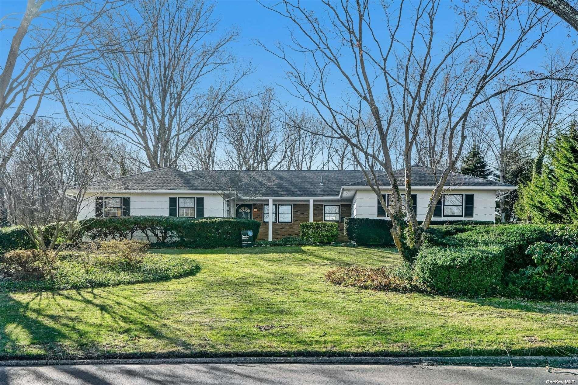 23 Artisan Avenue, Huntington, NY 11743