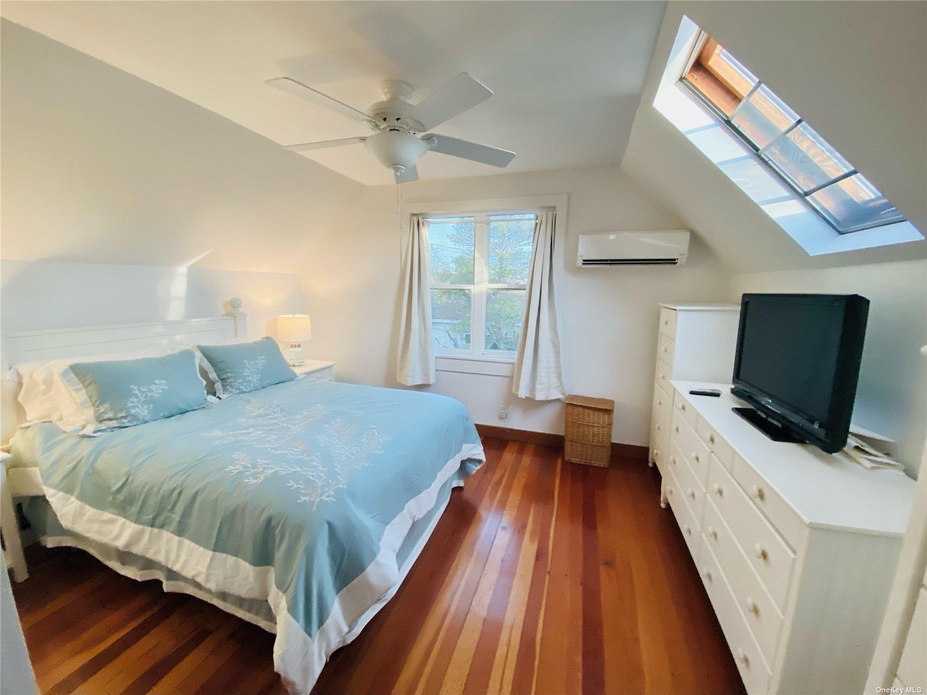 38 Homesite Avenue, Seaview, NY 11770