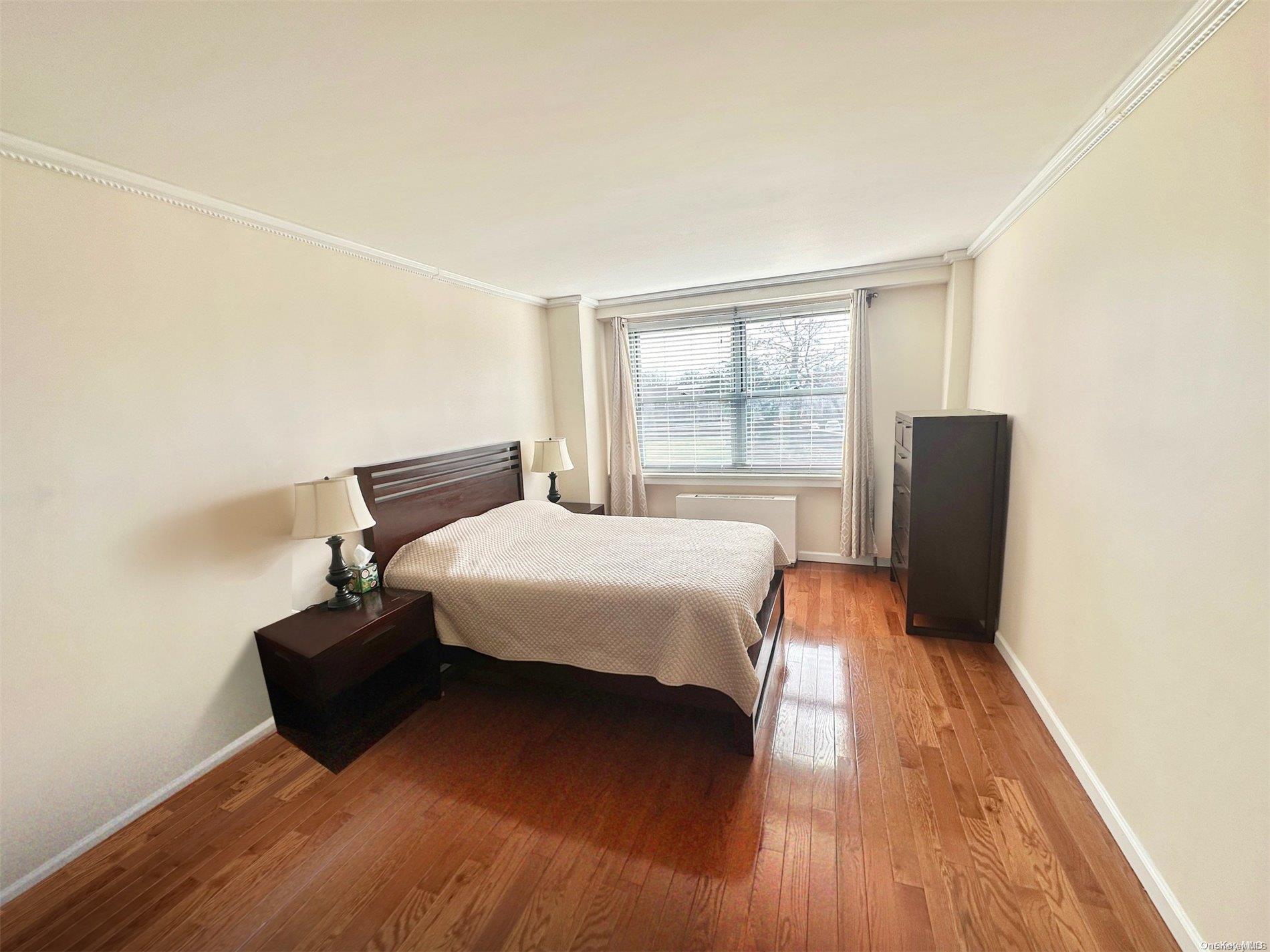61-20 Grand Central Parkway # B200, Forest Hills, NY 11375