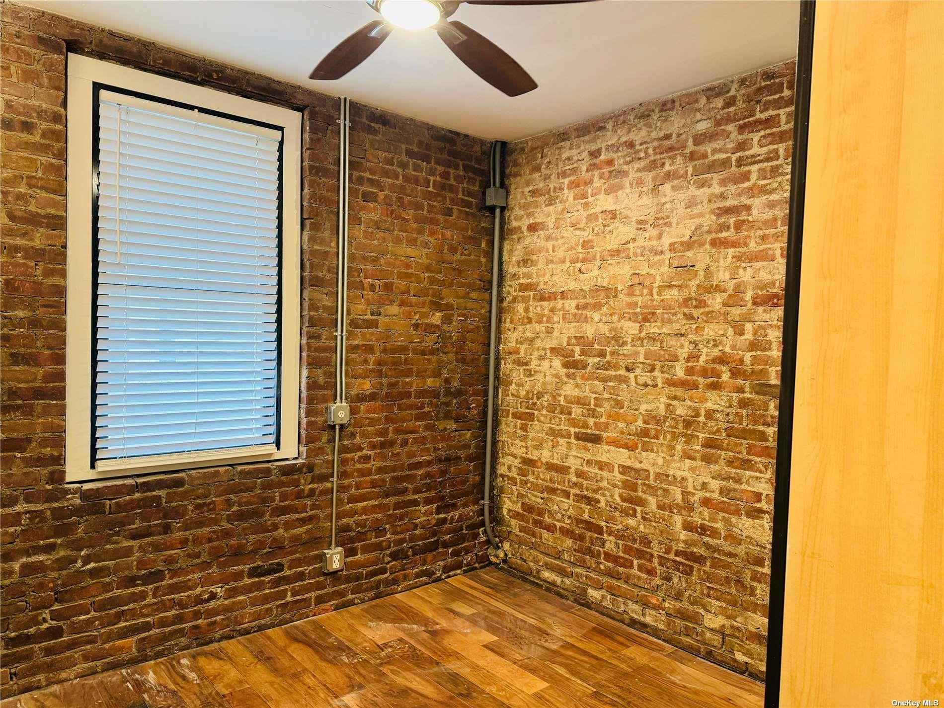 21-47 33 St # 1B, Astoria, NY 11105