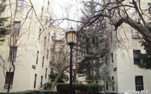 21-47 33 St # 1B, Astoria, NY 11105