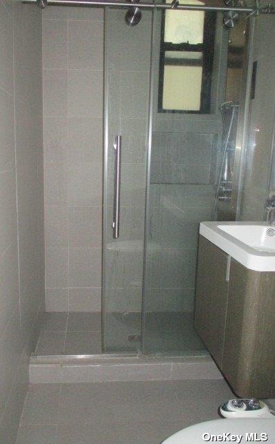 21-47 33 St # 1B, Astoria, NY 11105