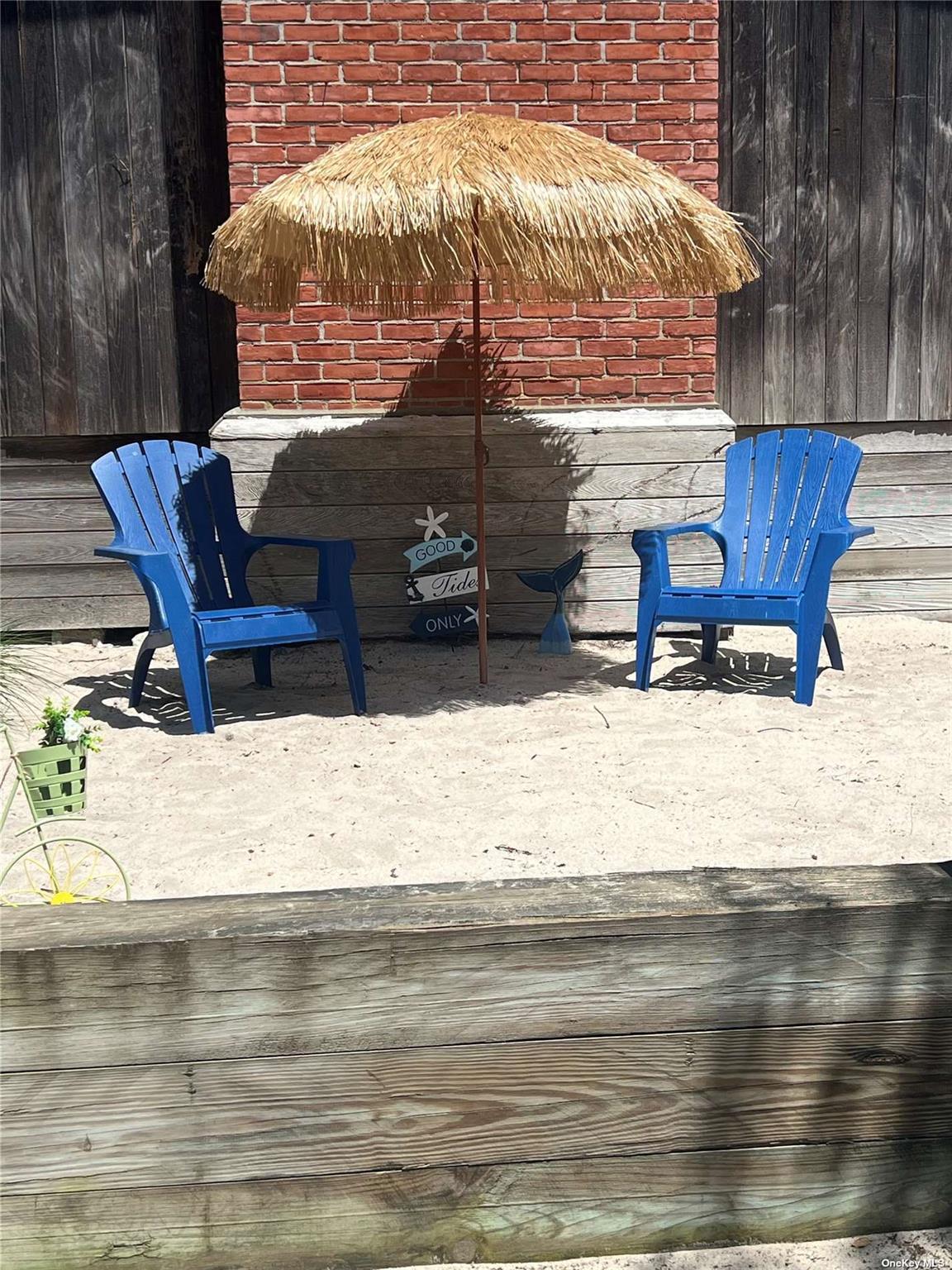 101 Bungalow Walk, Ocean Beach, NY 11770