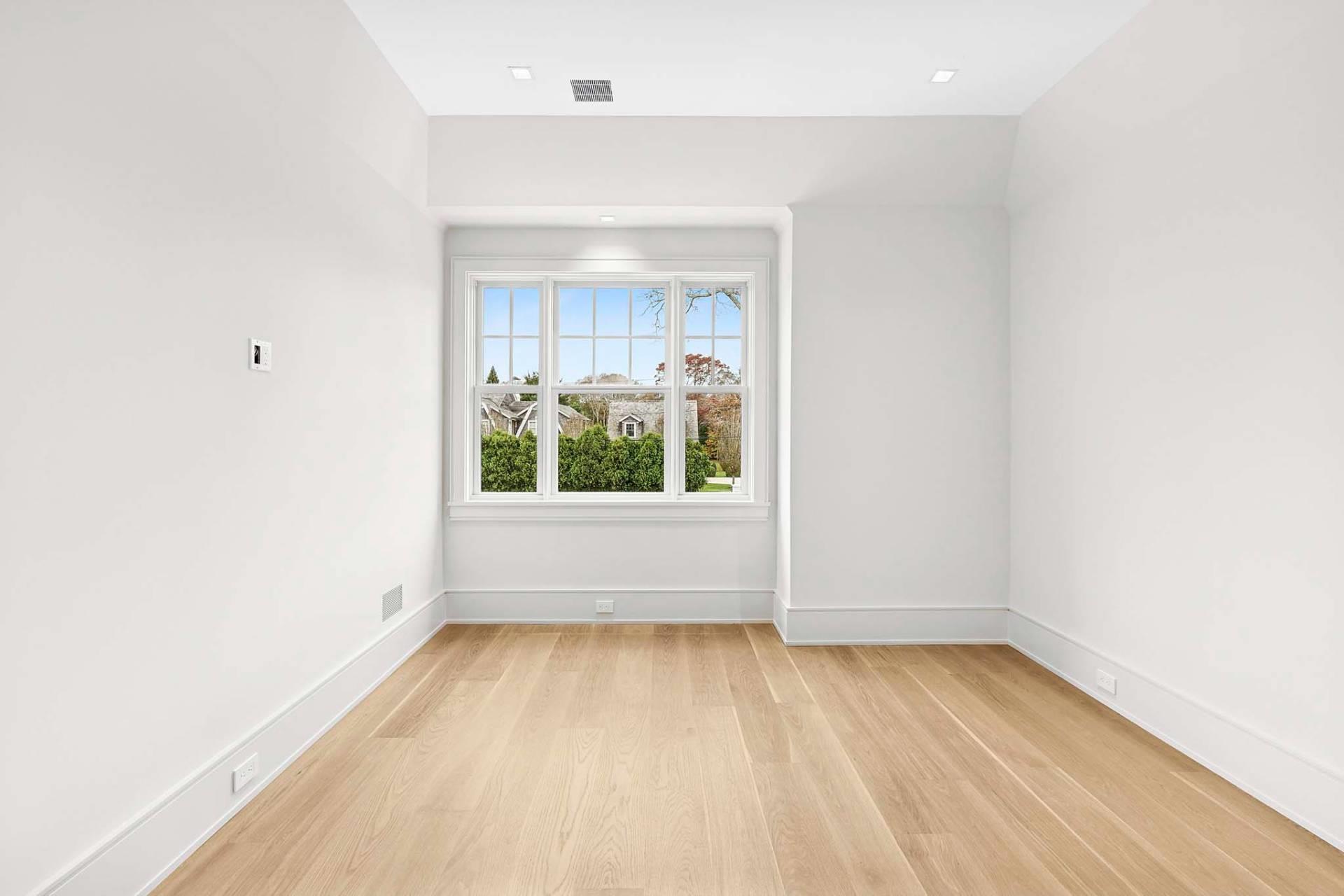 73 Jericho Road, East Hampton, NY 11937