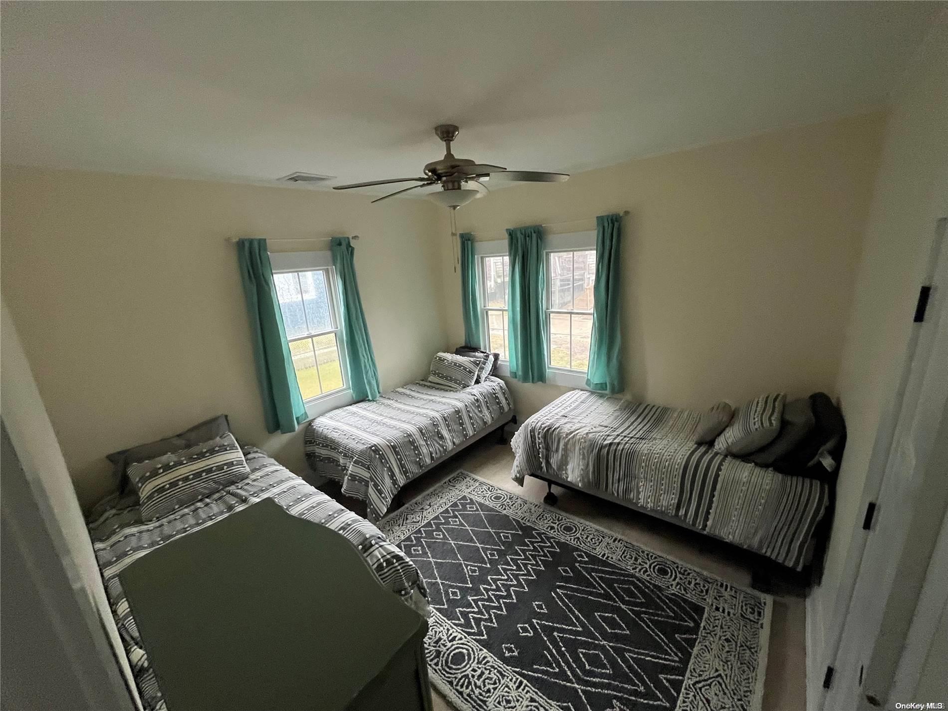 600 Bayberry Walk, Ocean Beach, NY 11770