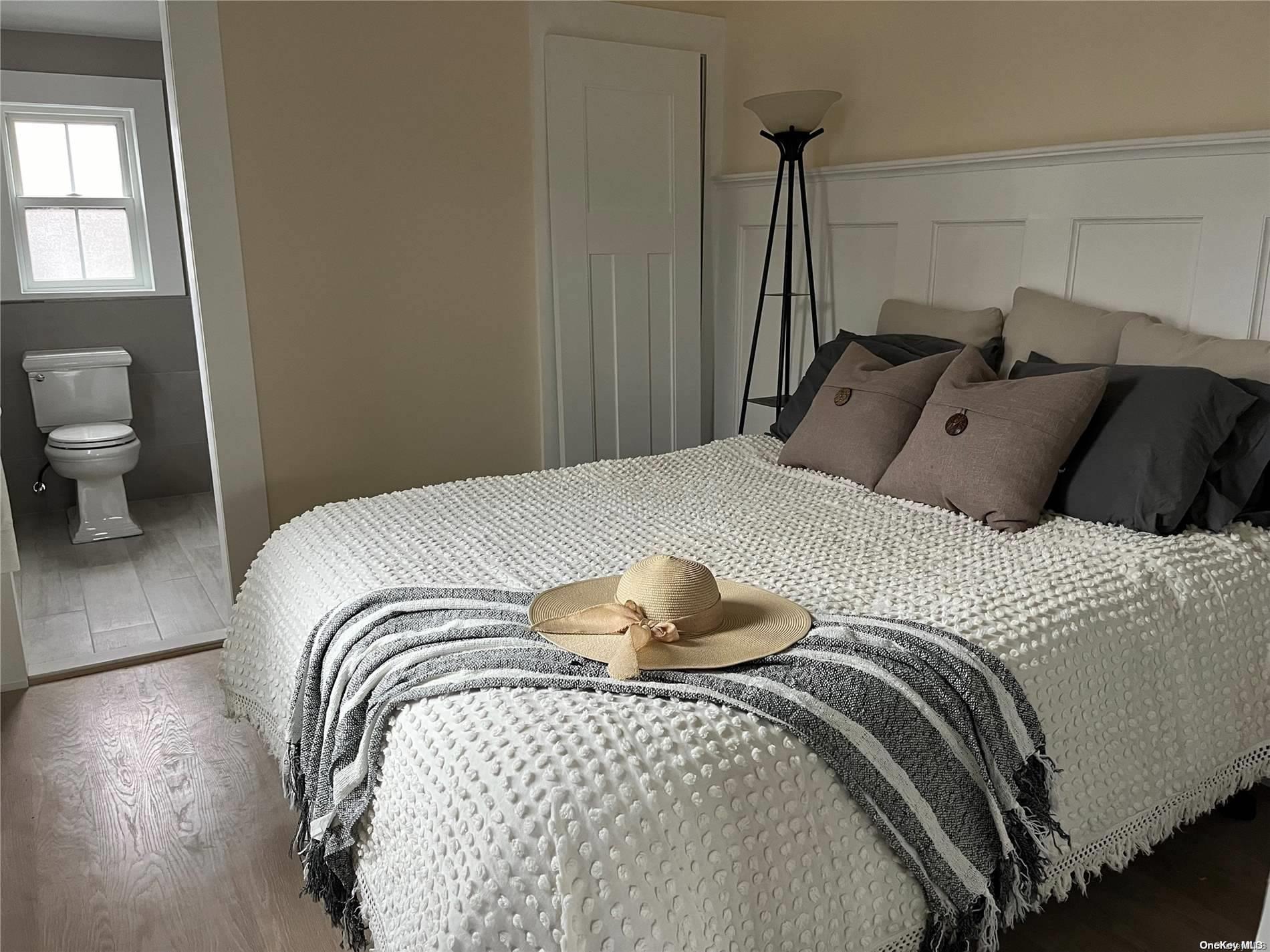 600 Bayberry Walk, Ocean Beach, NY 11770