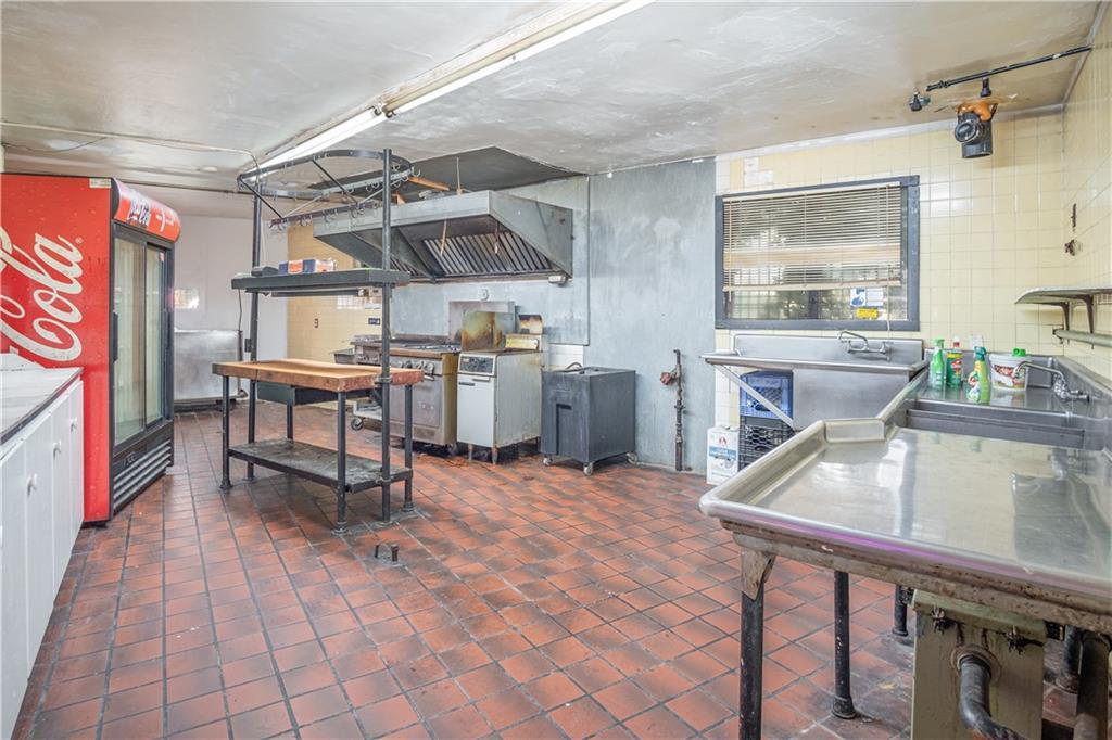 564 Chili Avenue, Other, NY 14611