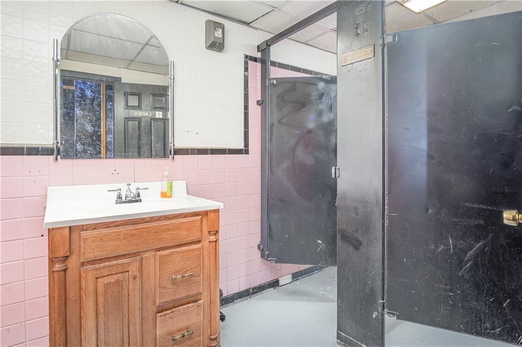 564 Chili Avenue, Other, NY 14611