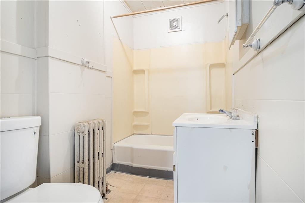 564 Chili Avenue, Other, NY 14611