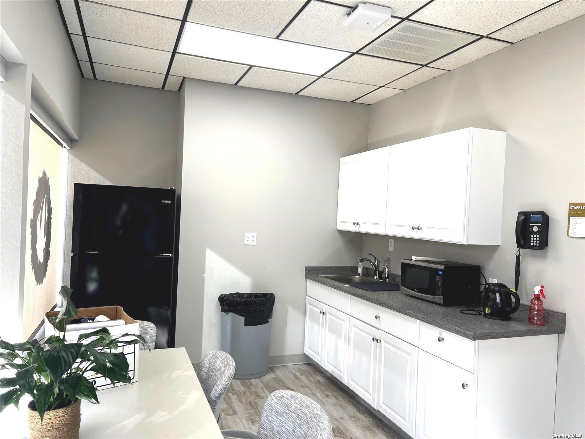 189 Route 25/Main Road, Riverhead, NY 11901