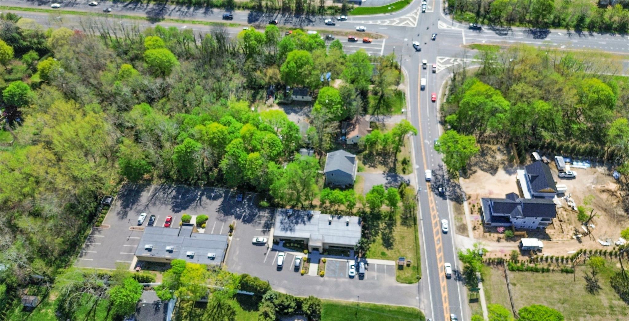 189 Route 25/Main Road, Riverhead, NY 11901