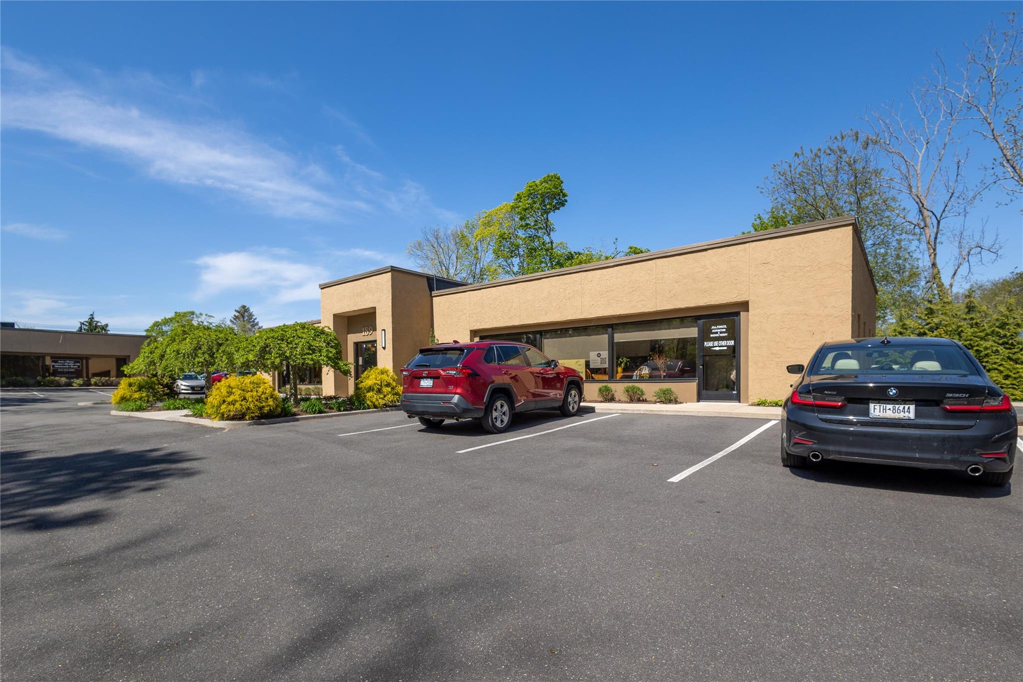 189 Route 25/Main Road, Riverhead, NY 11901