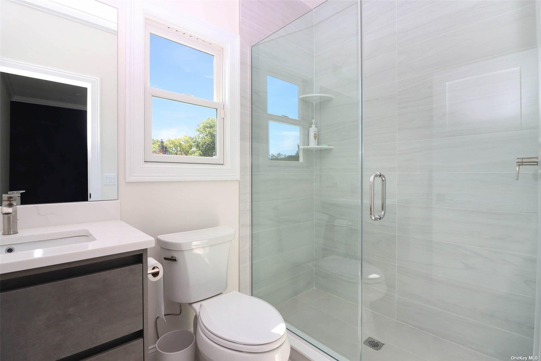 950 Tasker Lane, Greenport, NY 11944