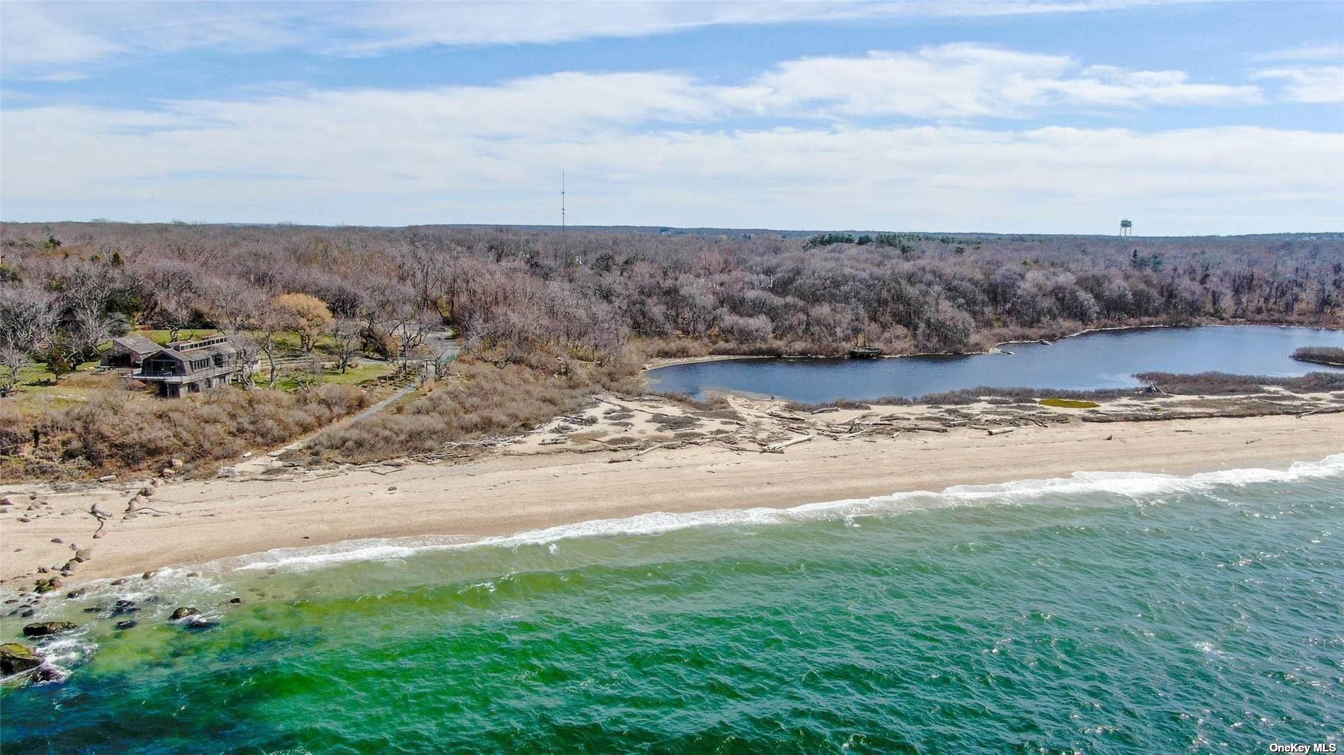 950 Tasker Lane, Greenport, NY 11944