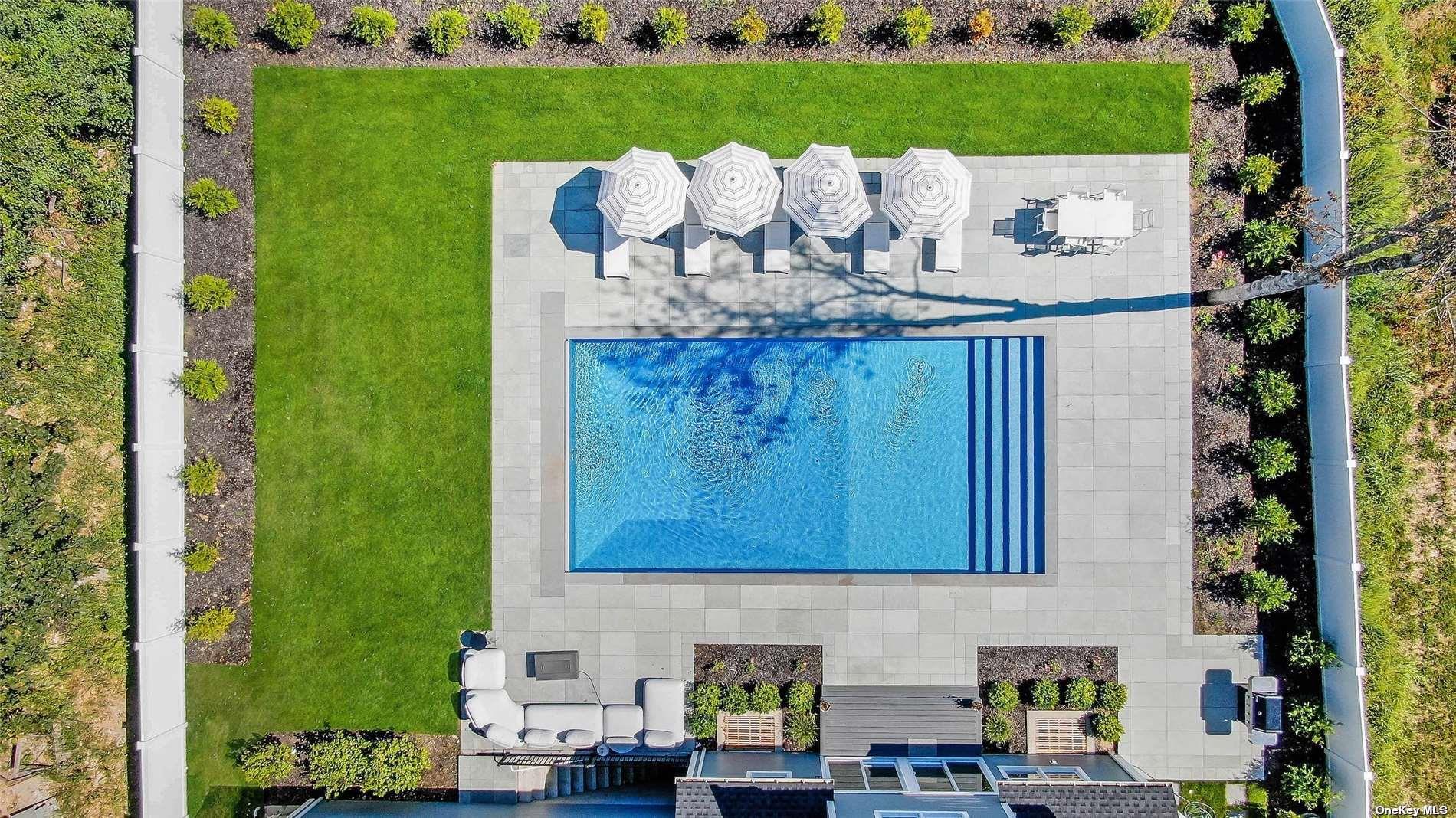 950 Tasker Lane, Greenport, NY 11944