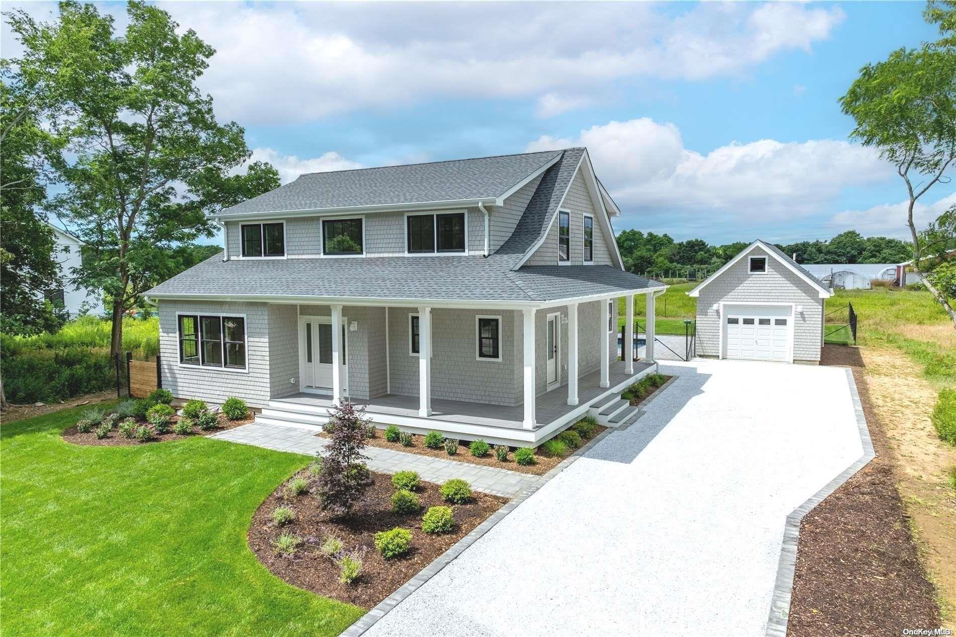 210 Arshamomaque Avenue, Southold, NY 11971