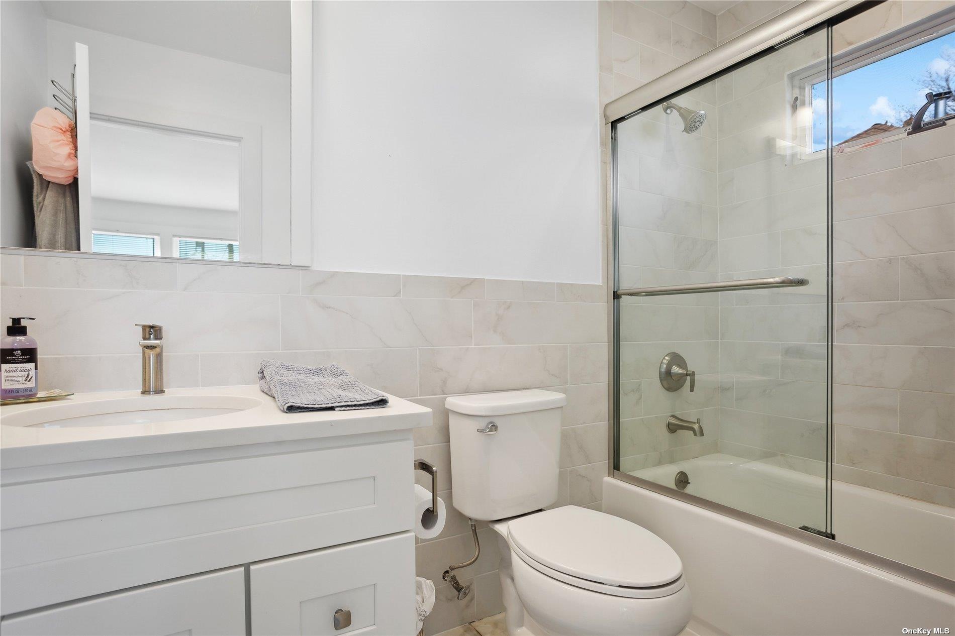 66 Library Avenue, Westhampton Beach, NY 11978