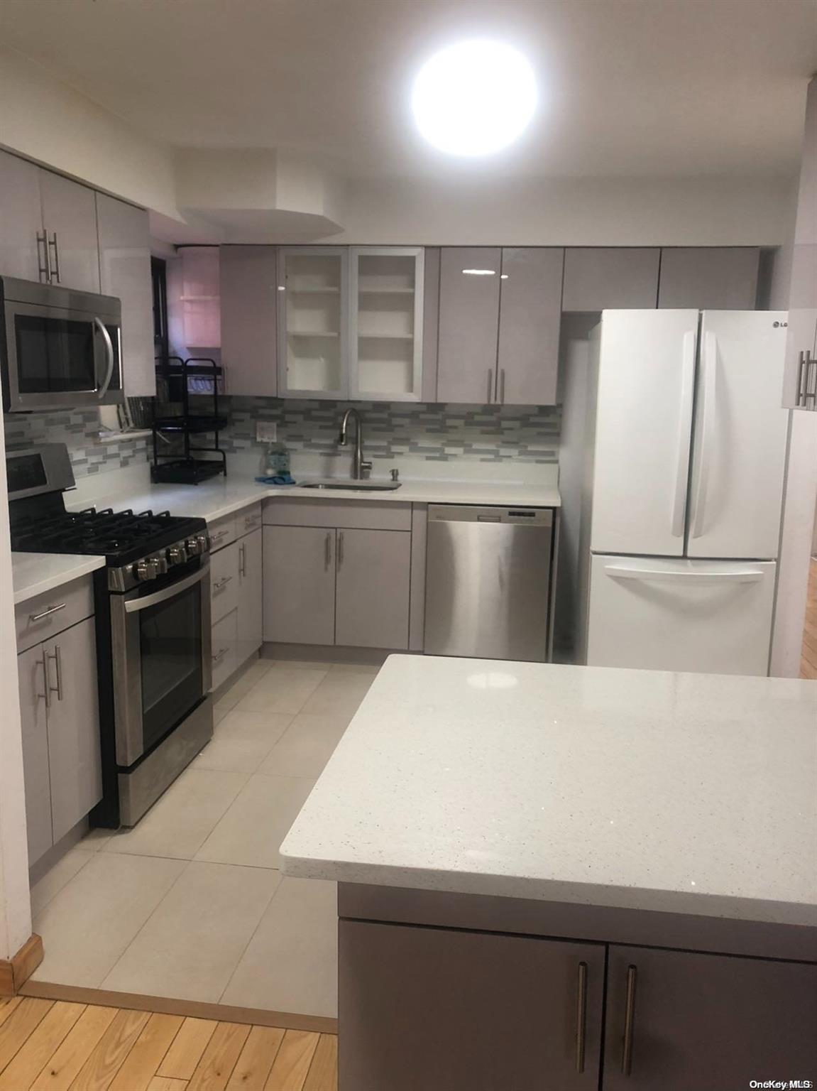 219-51 67th Avenue # 2FL, Oakland Gardens, NY 11364