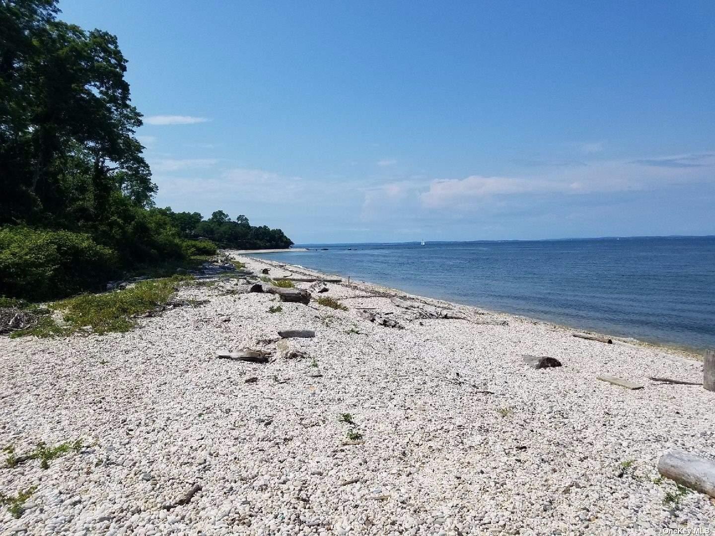 560 Grandview Drive, Orient, NY 11957