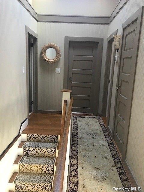 16 Crescent, Seaview, NY 11770