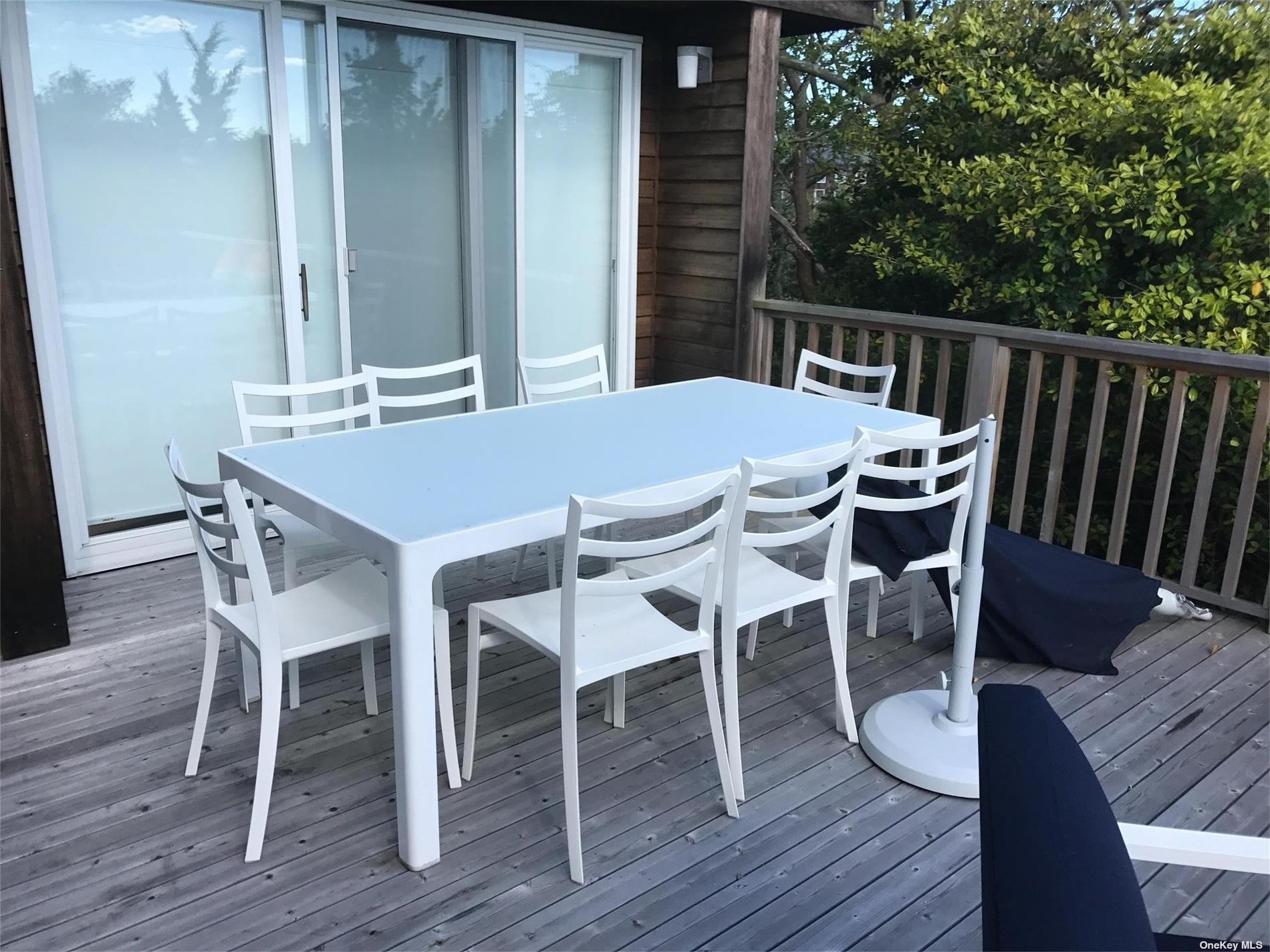 42 Evergreen, Seaview, NY 11770