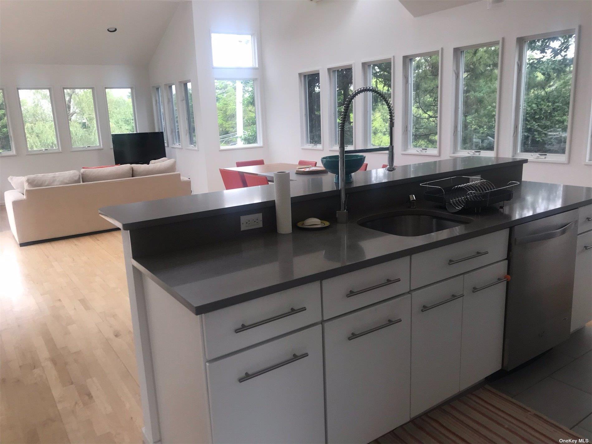 42 Evergreen, Seaview, NY 11770