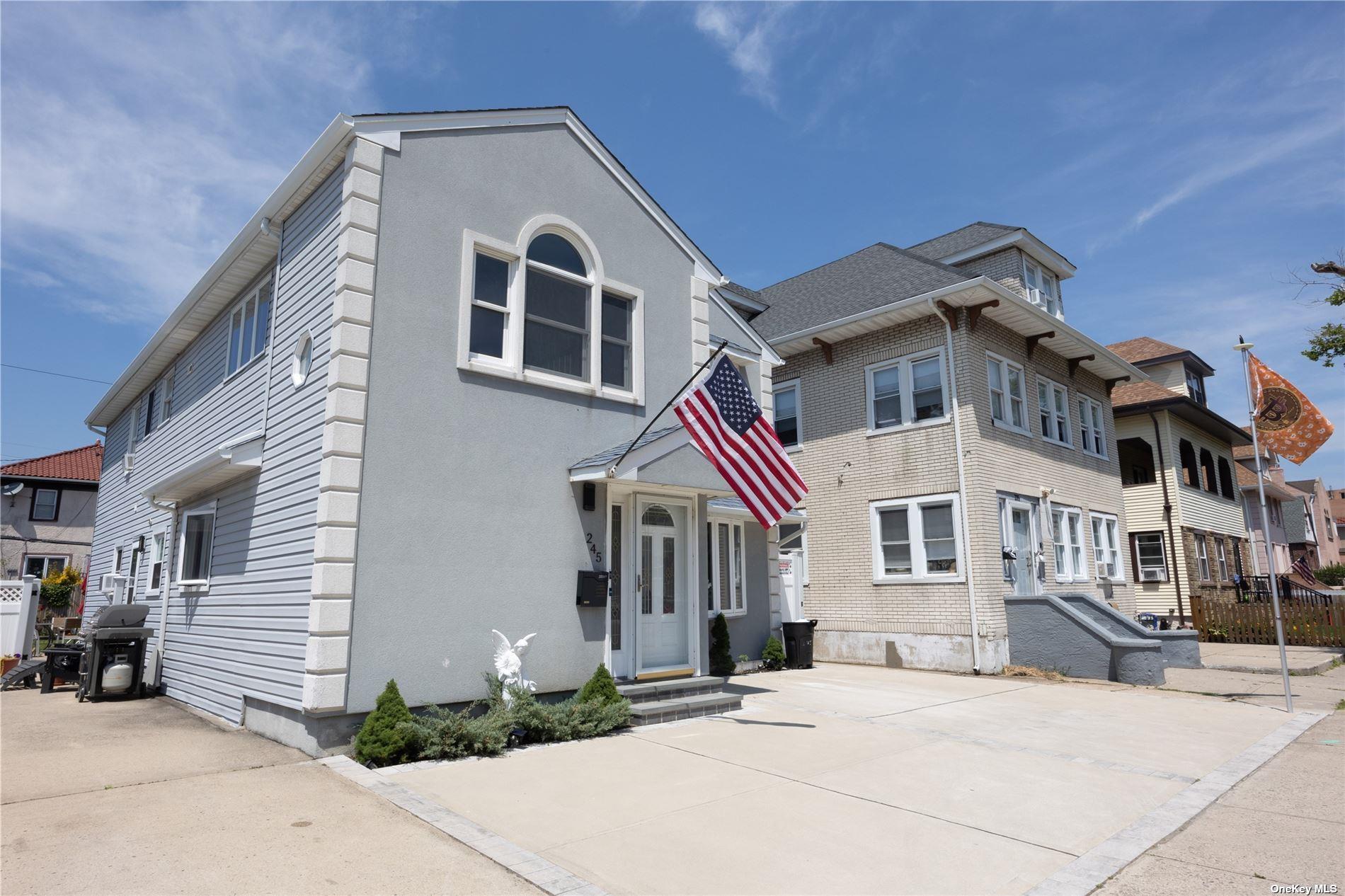 245 W Chester Street W, Long Beach, NY 11561