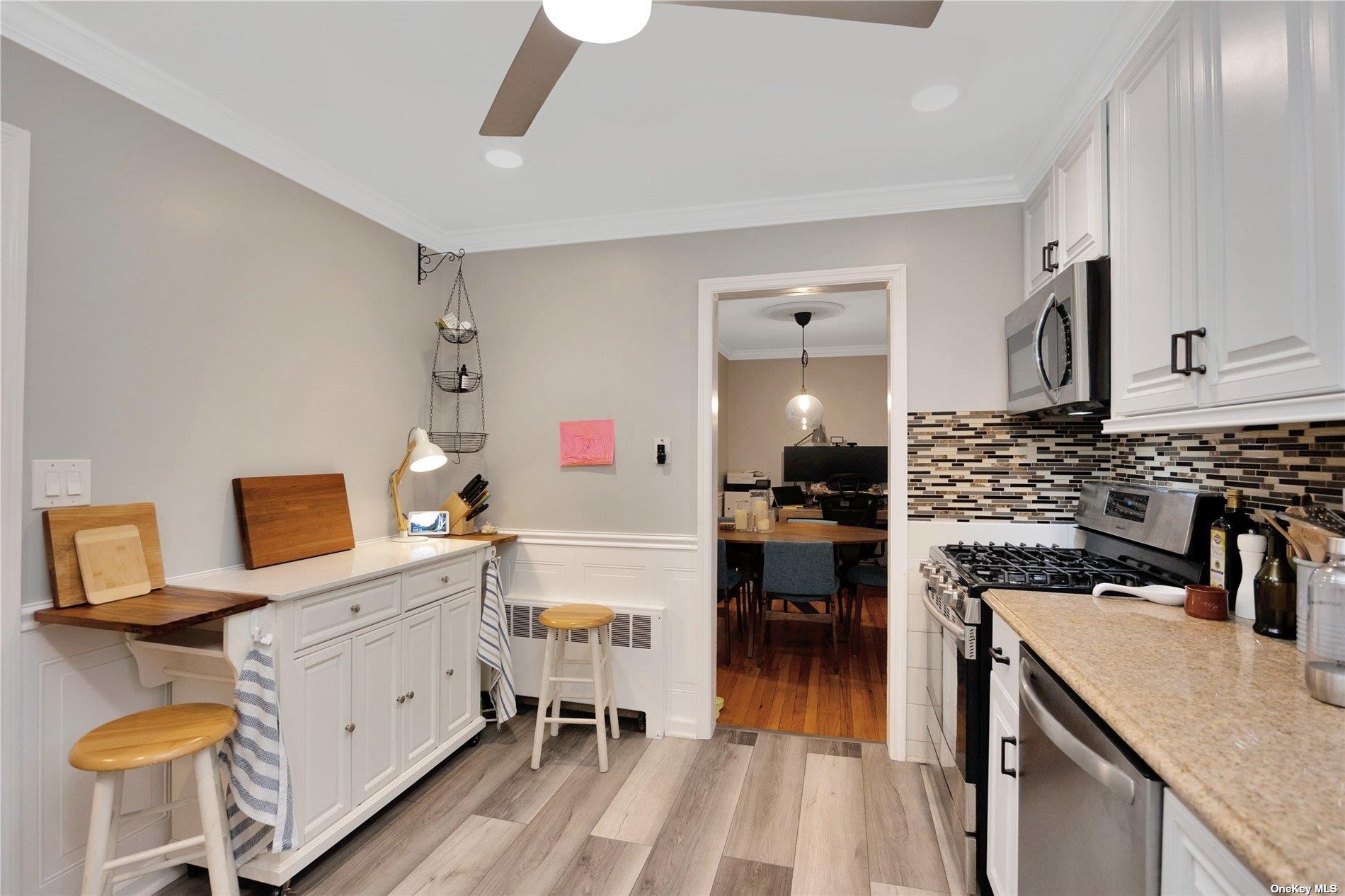 245 W Chester Street W, Long Beach, NY 11561