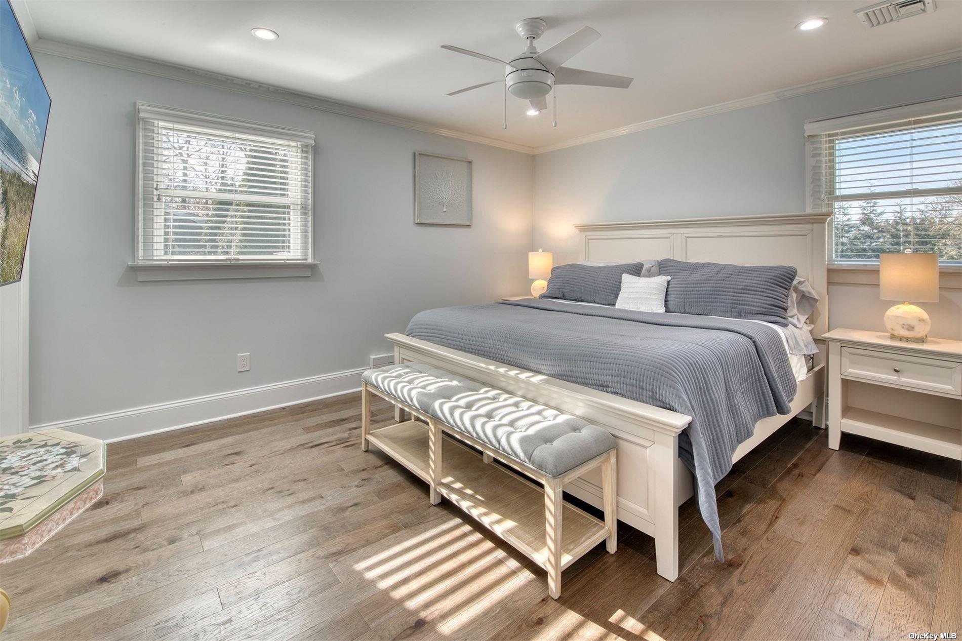 4 Landing Lane, East Quogue, NY 11942