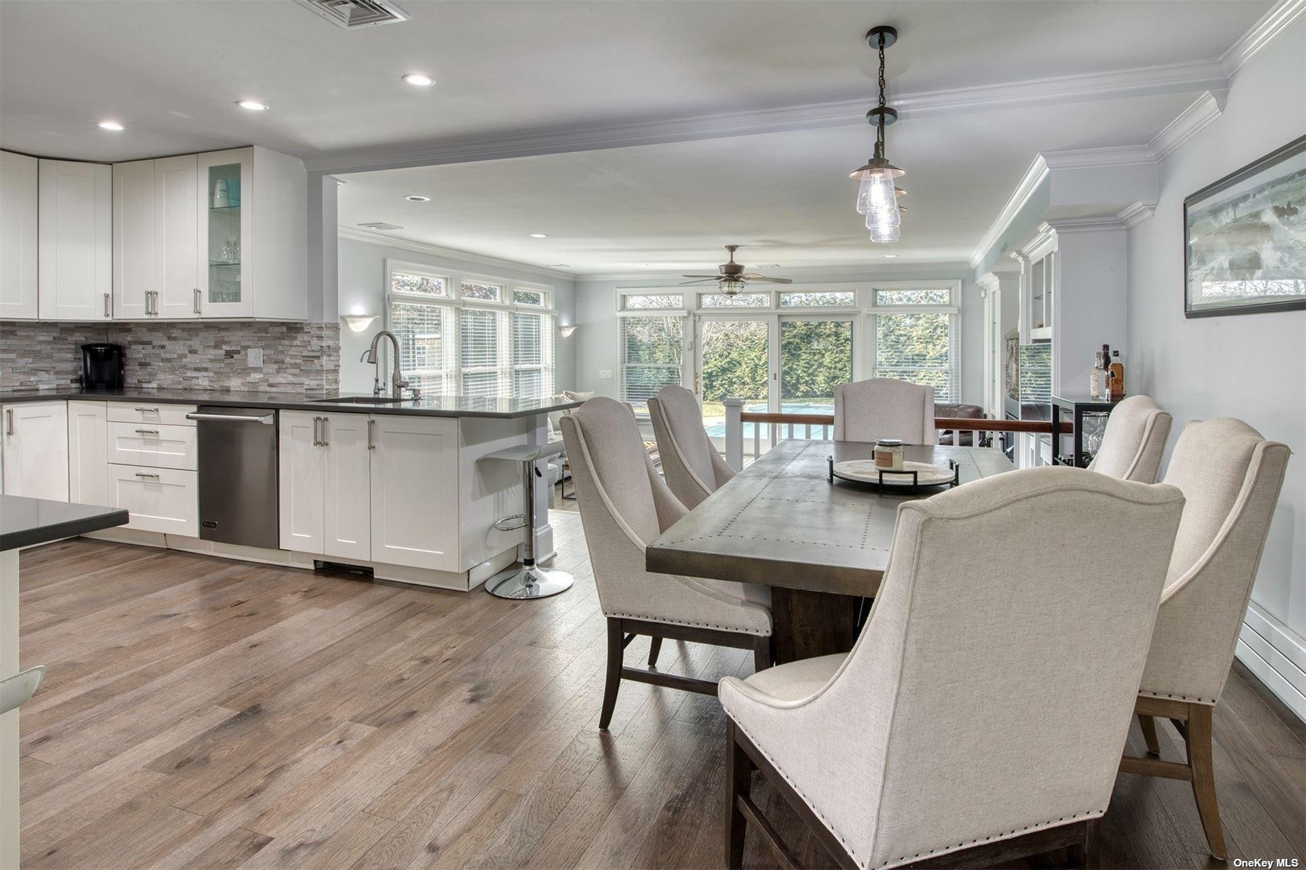 4 Landing Lane, East Quogue, NY 11942