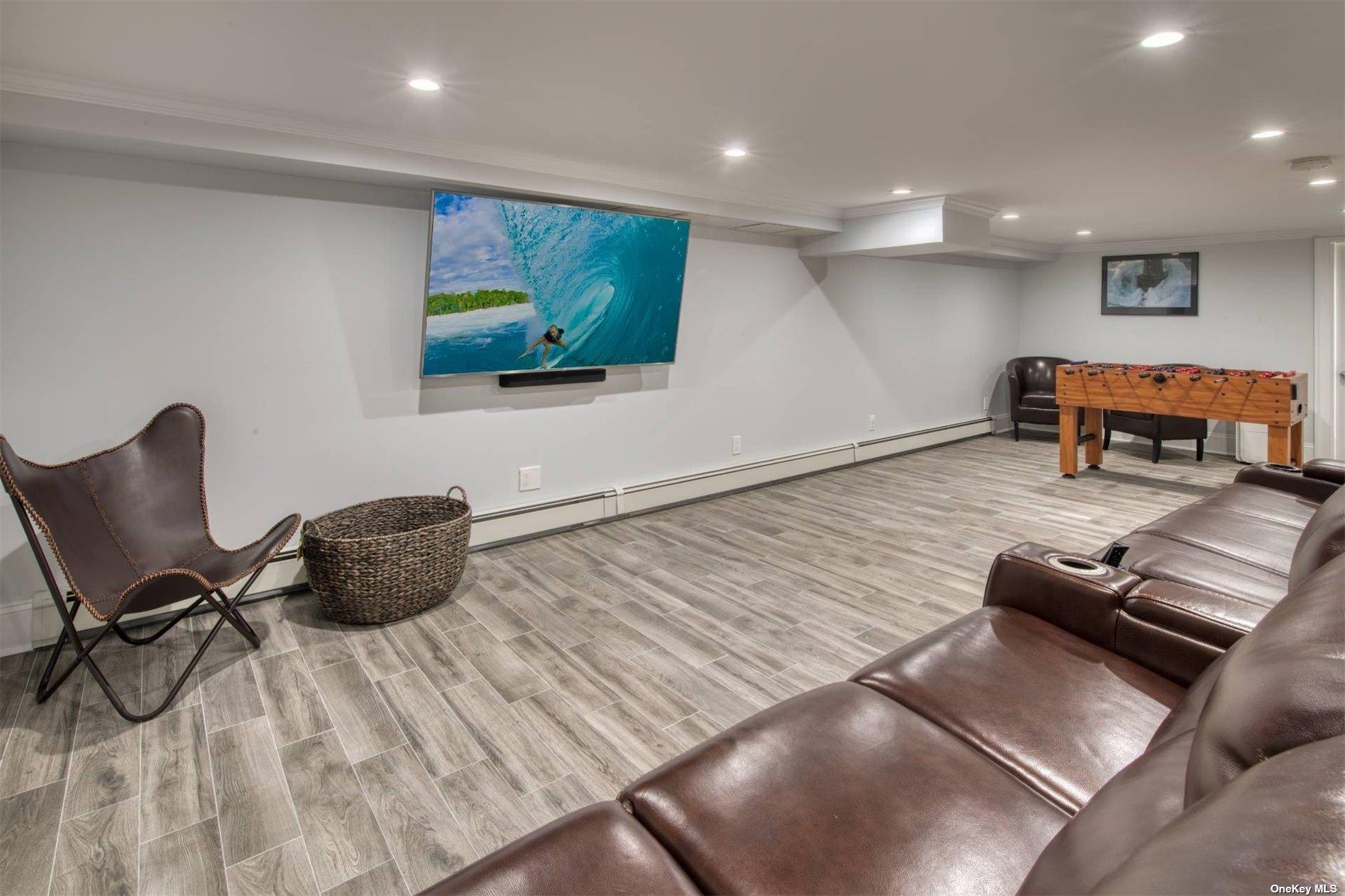 4 Landing Lane, East Quogue, NY 11942