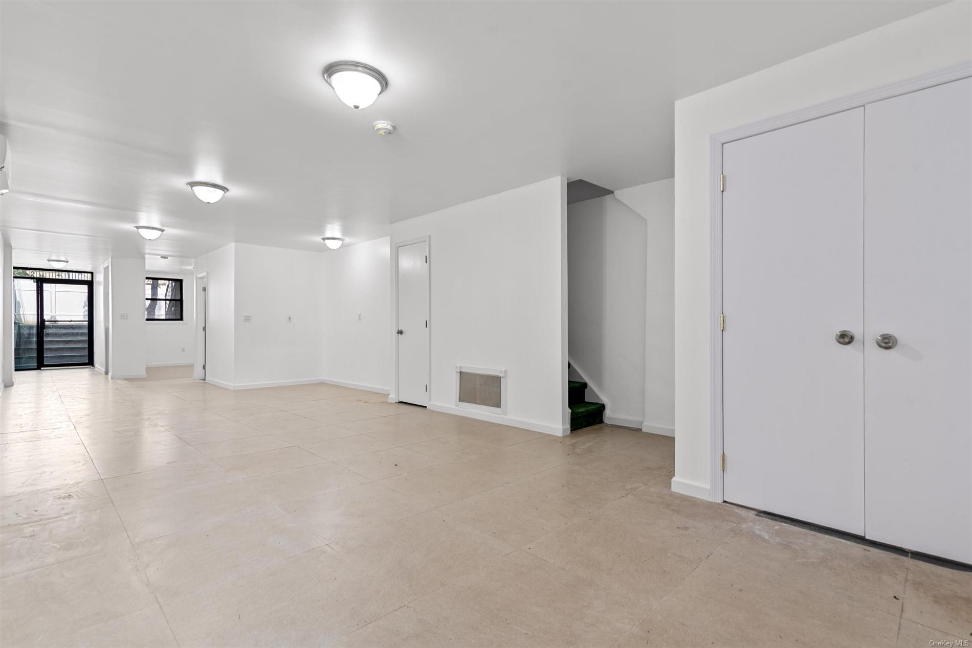 254A Saratoga Avenue, Brooklyn, NY 11233