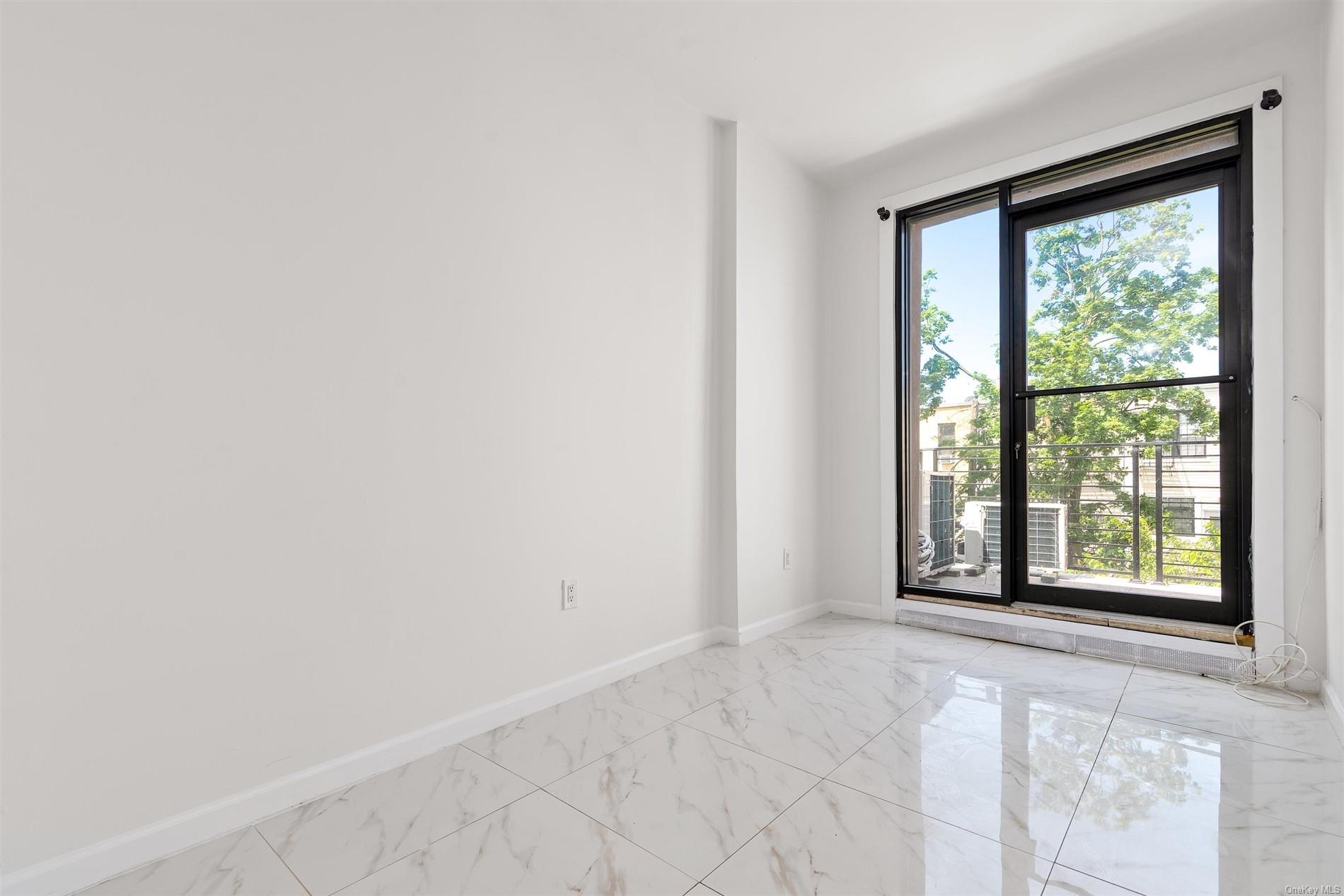 254A Saratoga Avenue, Brooklyn, NY 11233